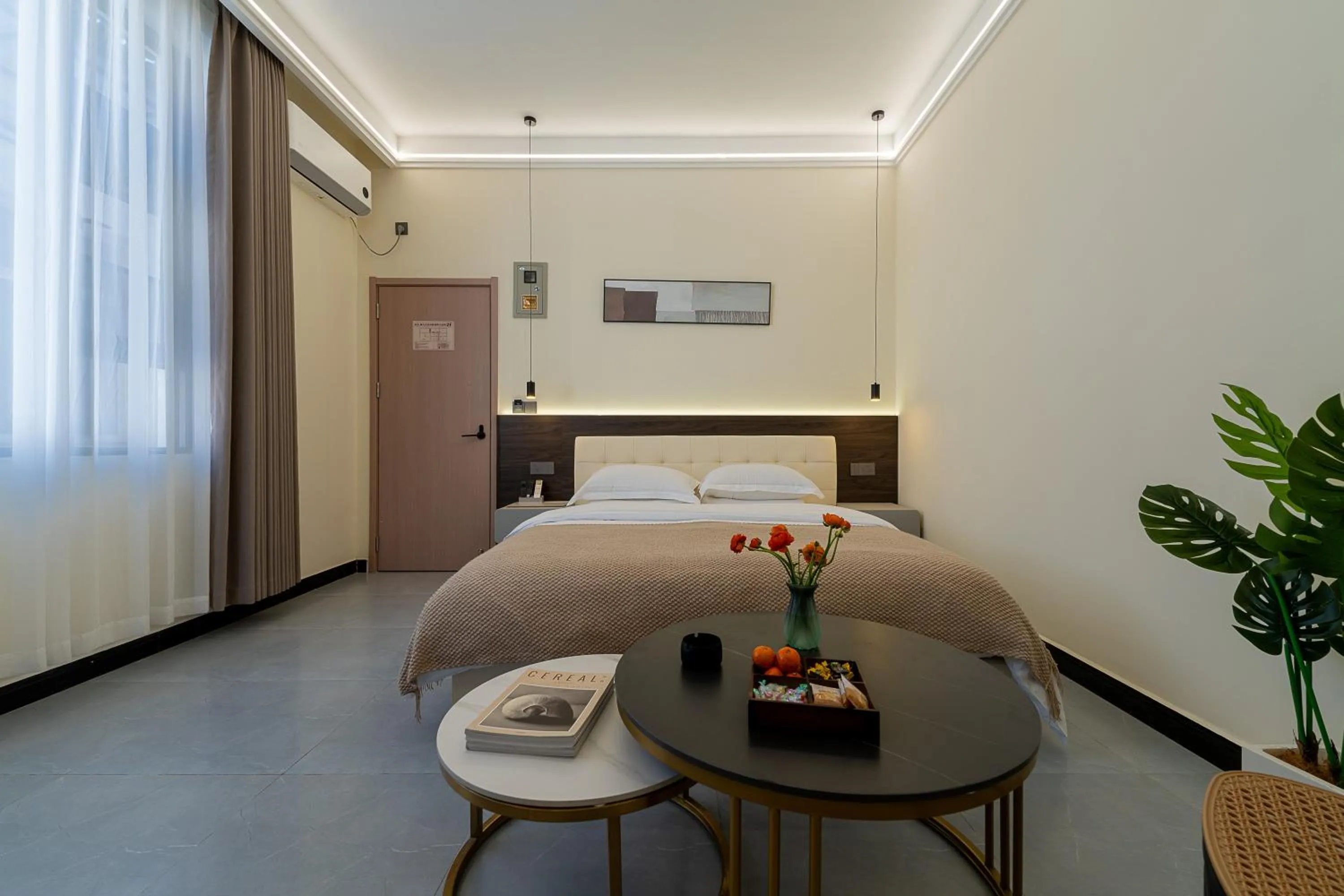 Bed in Wuyi Whispering Maple