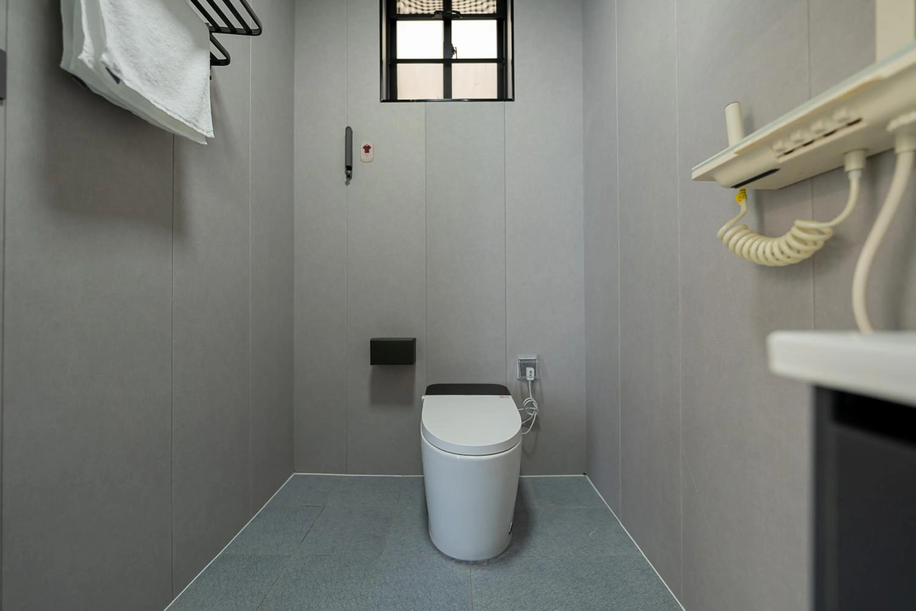 Toilet in Wuyi Whispering Maple