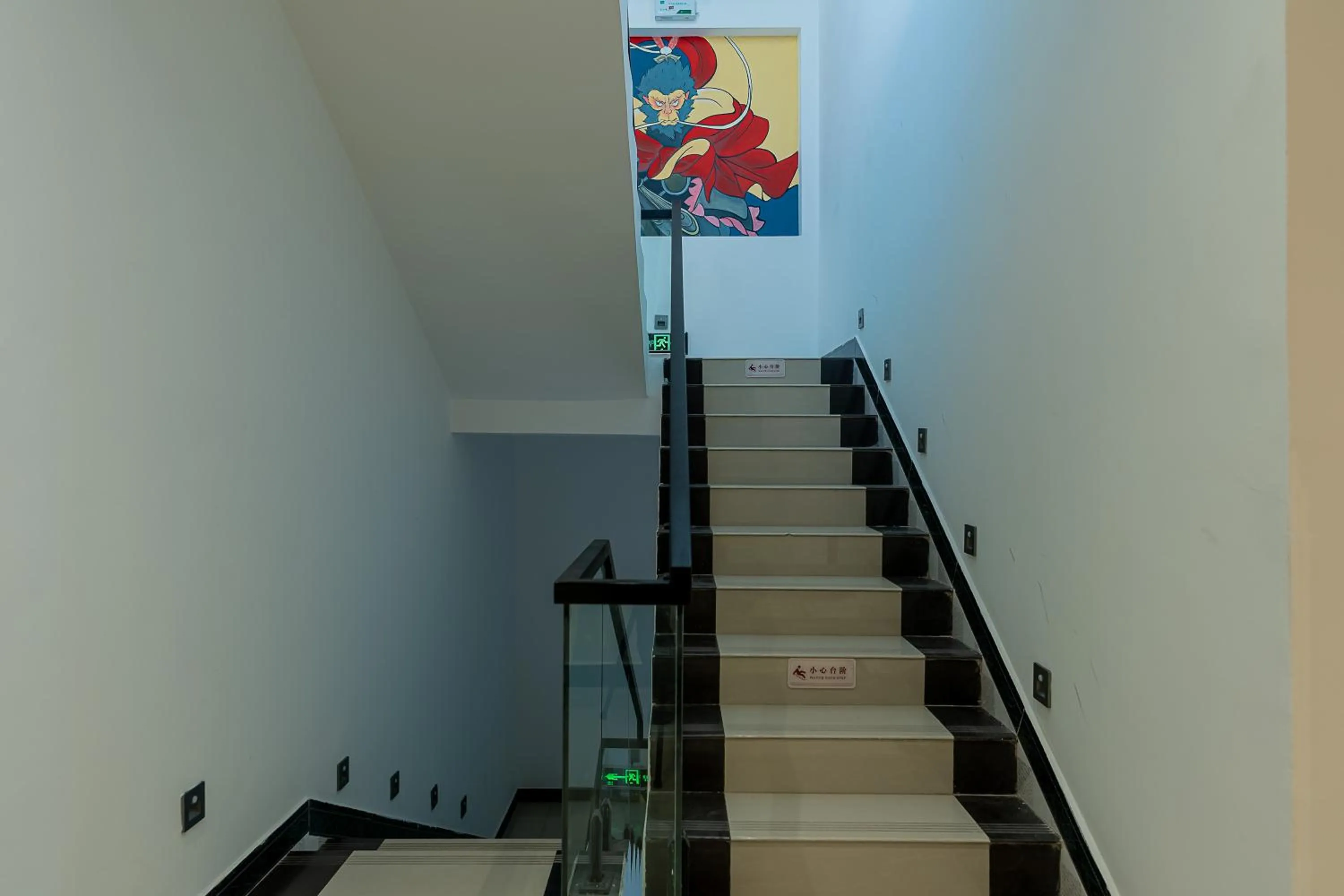 Decorative detail in Wuyi Whispering Maple