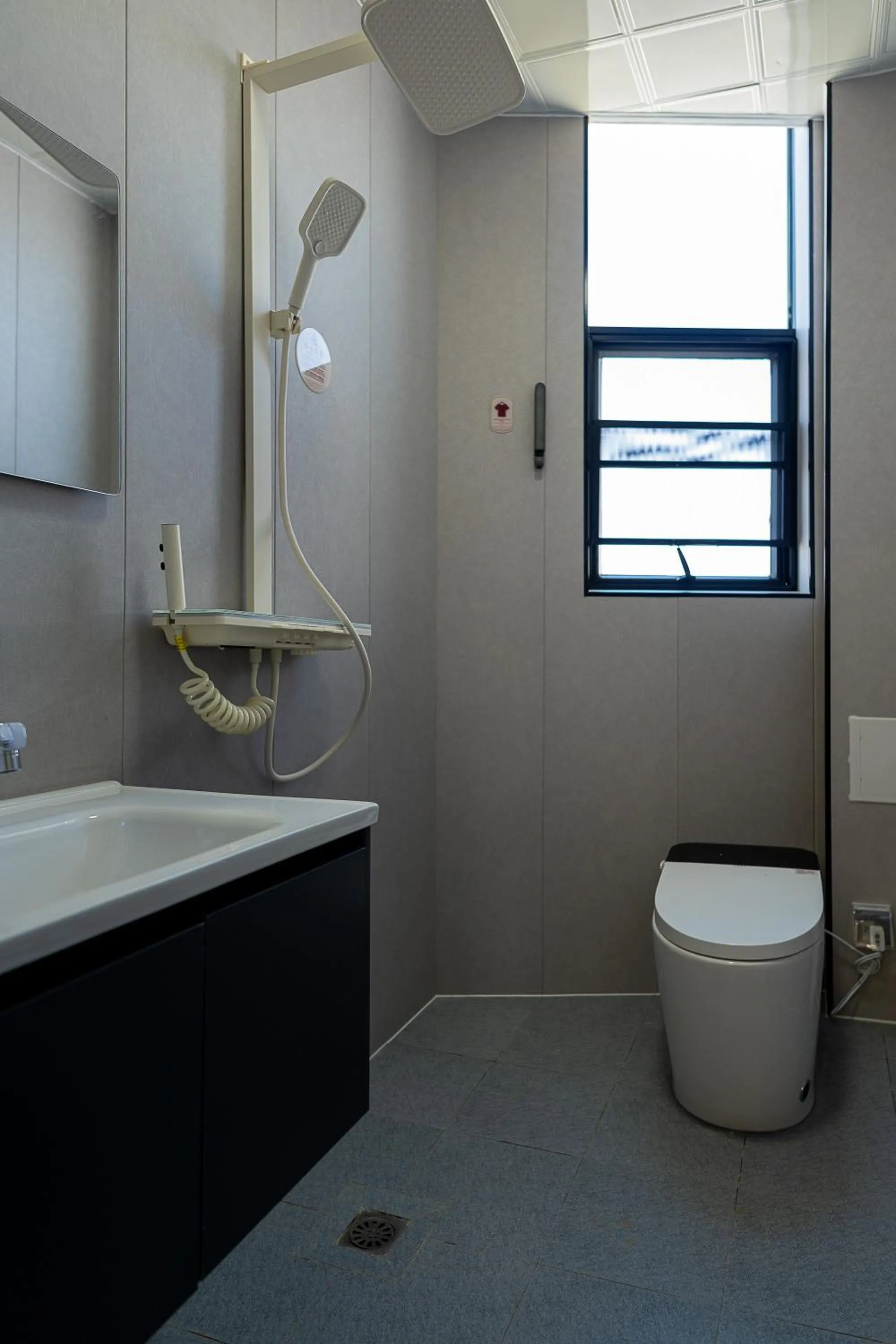 Toilet in Wuyi Whispering Maple