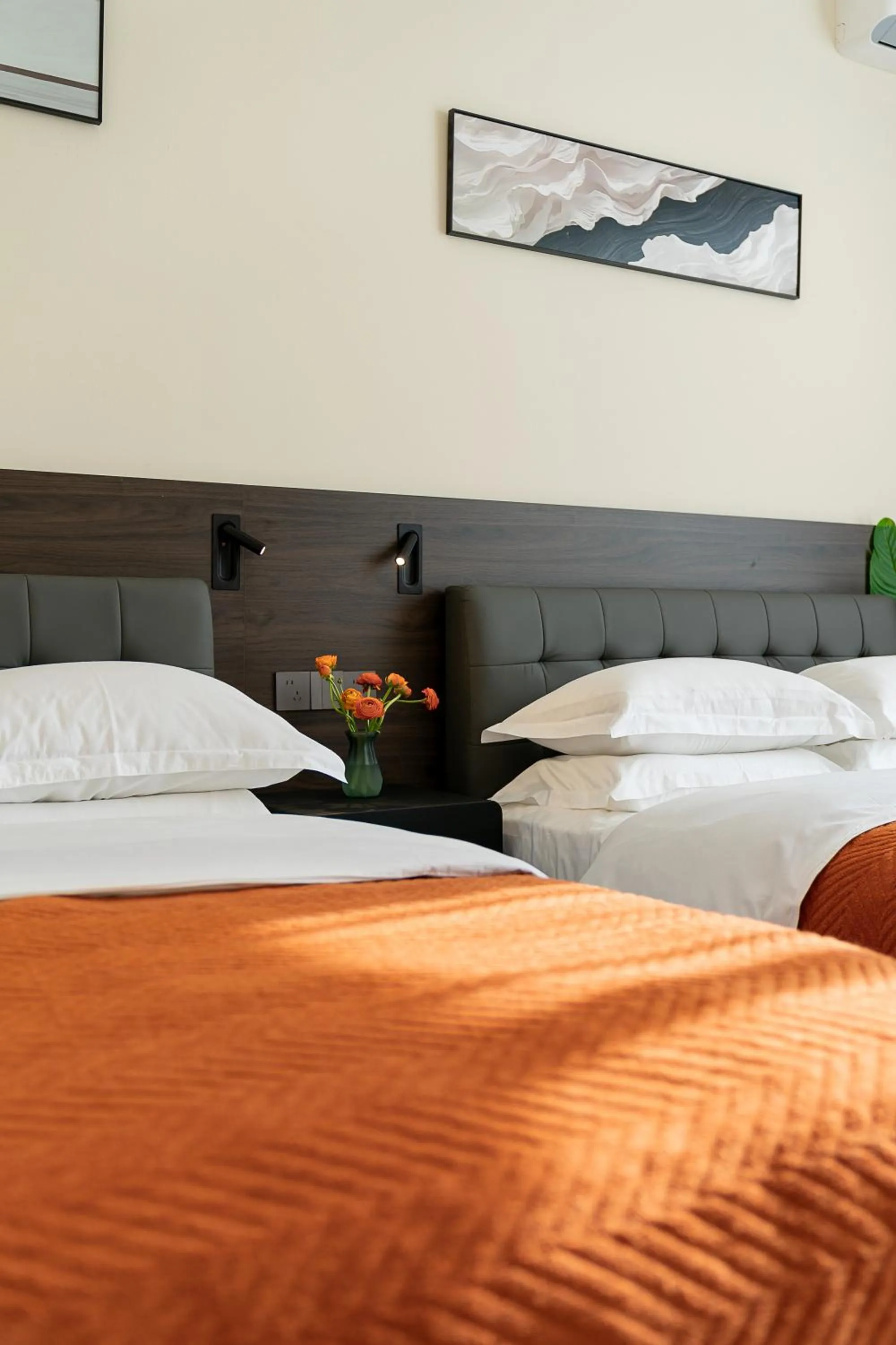 Bed in Wuyi Whispering Maple