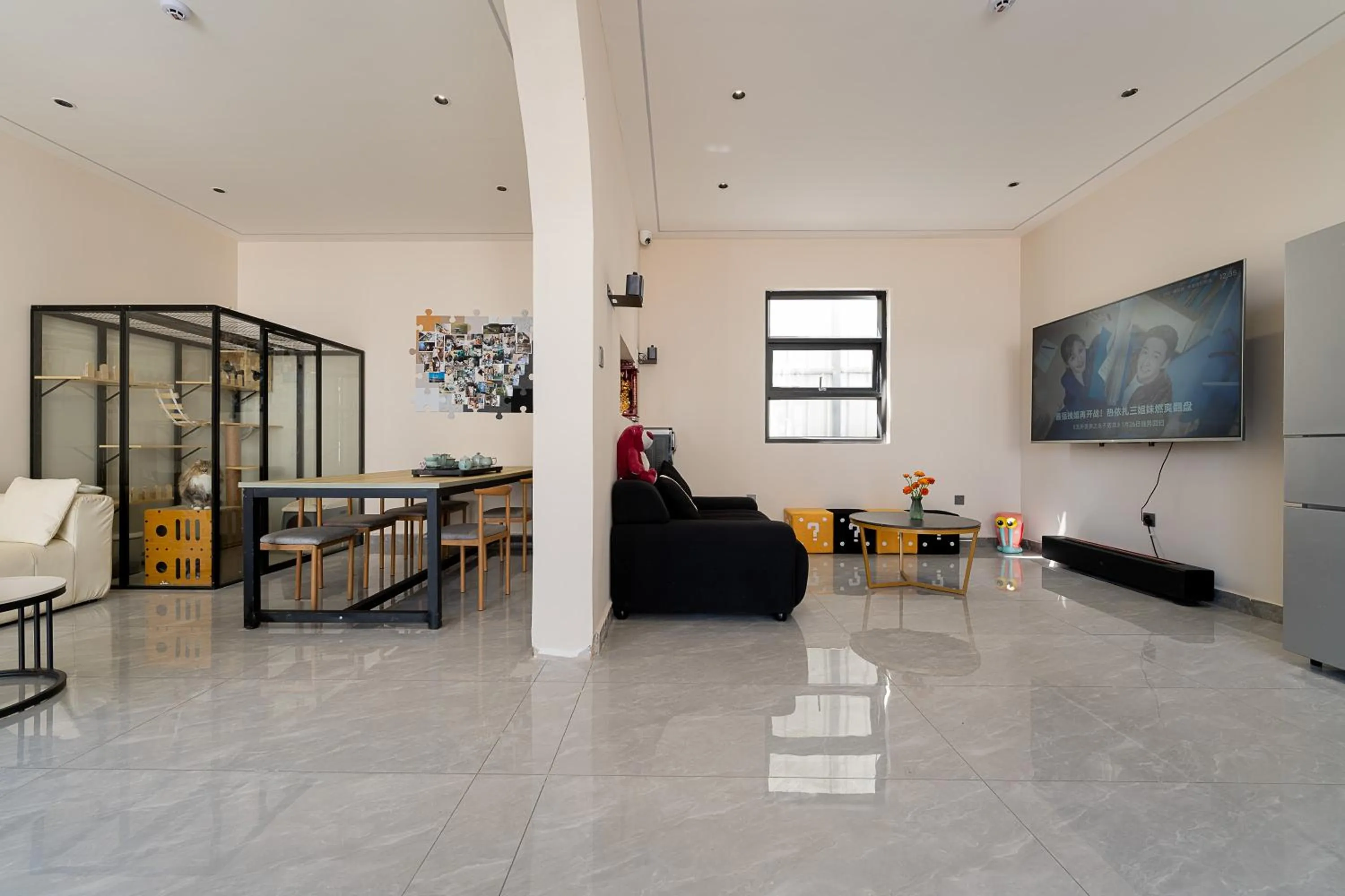 Communal lounge/ TV room in Wuyi Whispering Maple