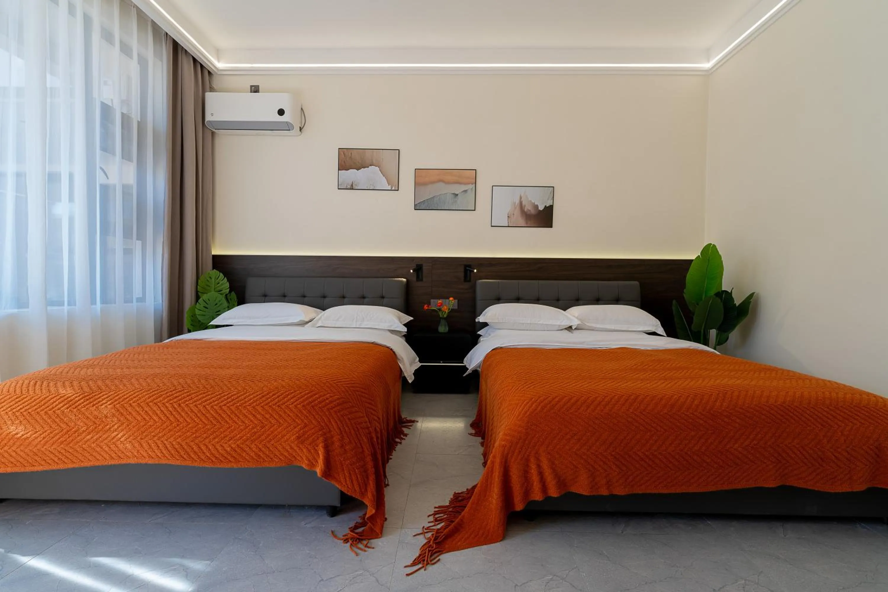 Bed in Wuyi Whispering Maple