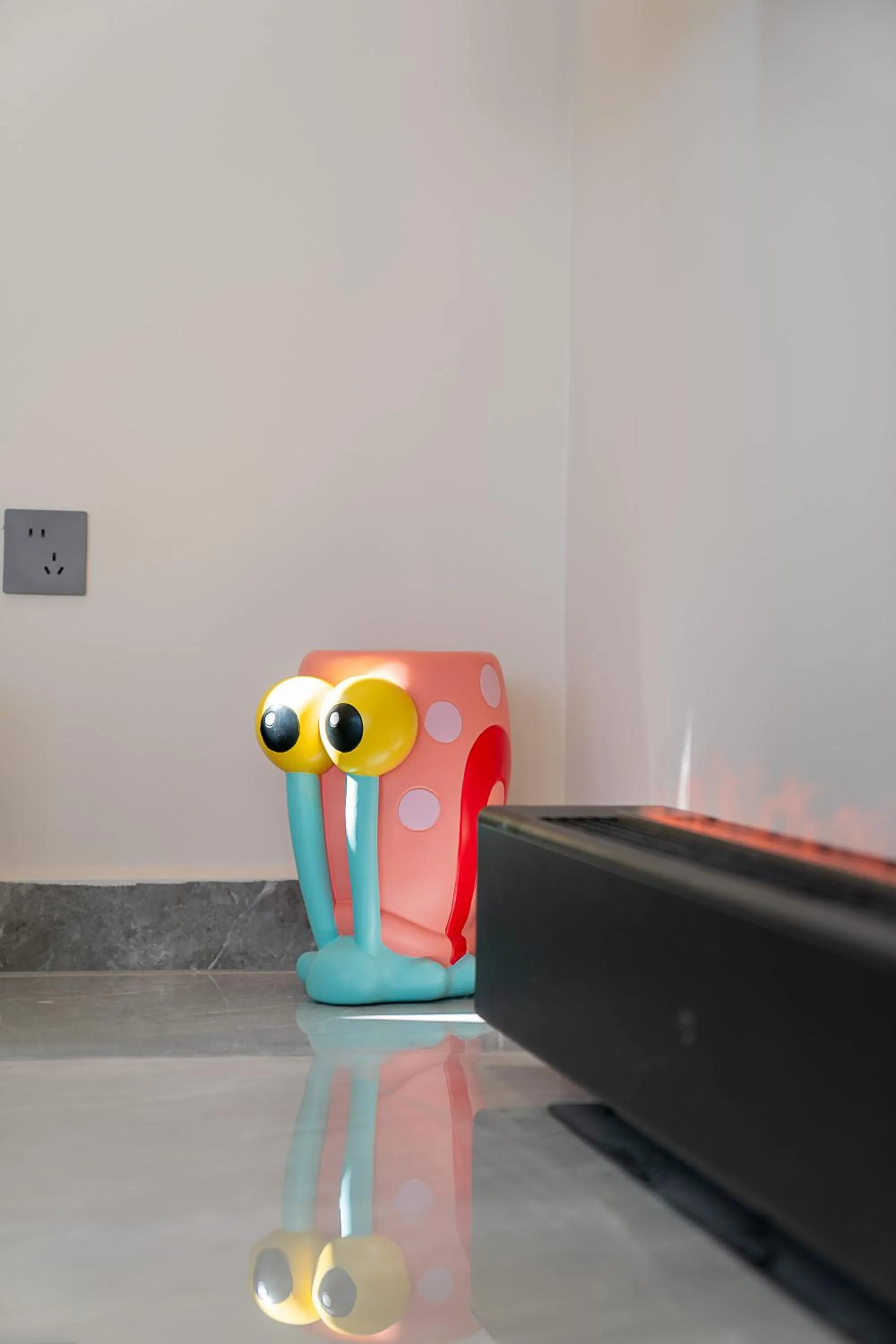 Seating area in Wuyi Whispering Maple