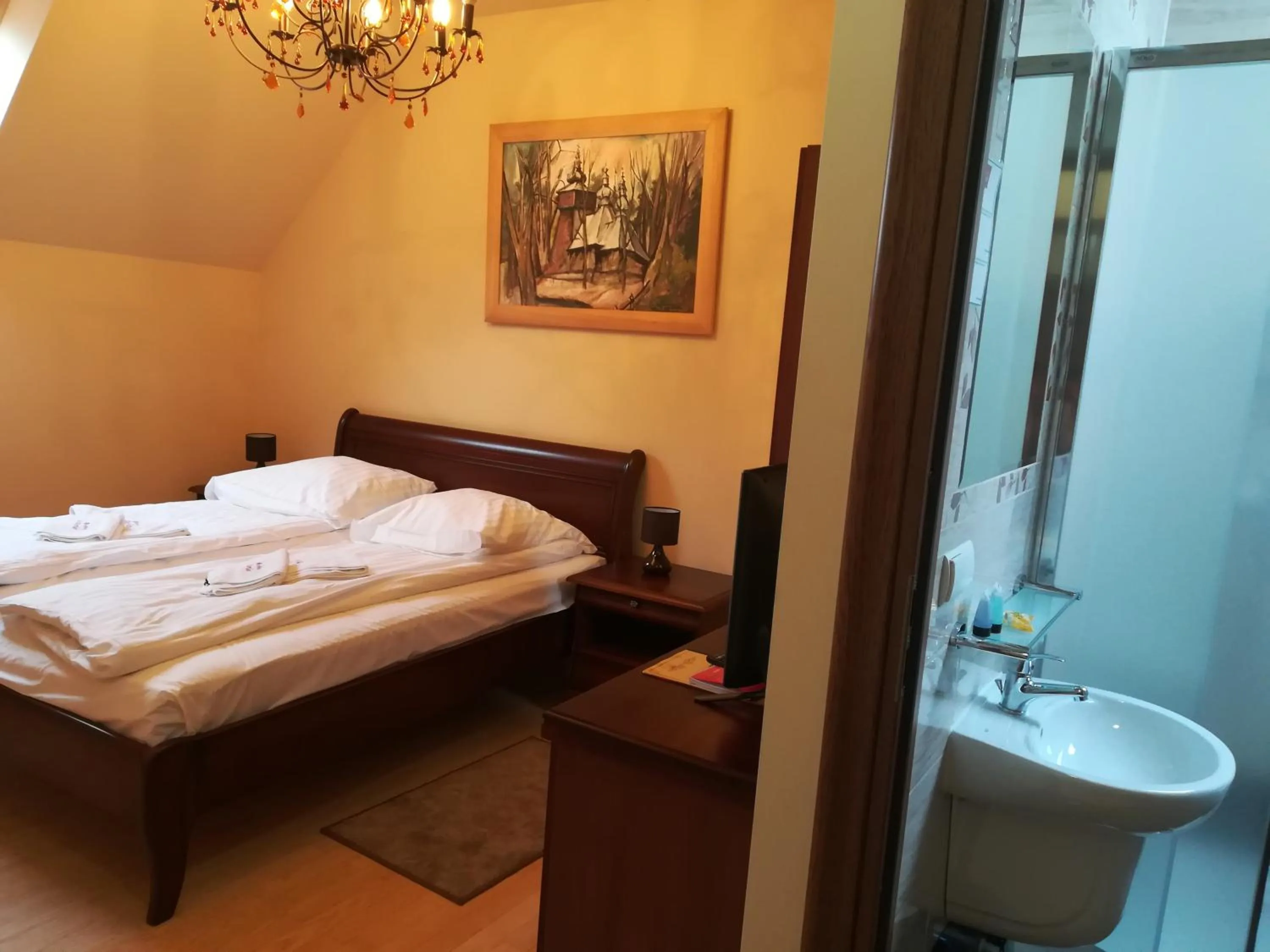 Bed in Victoria Cecchini