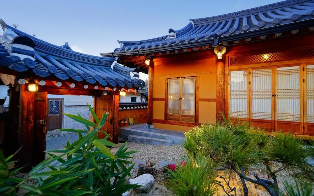 Jeonju Hanok Maeul Sukbak Sarang Gadeuk
