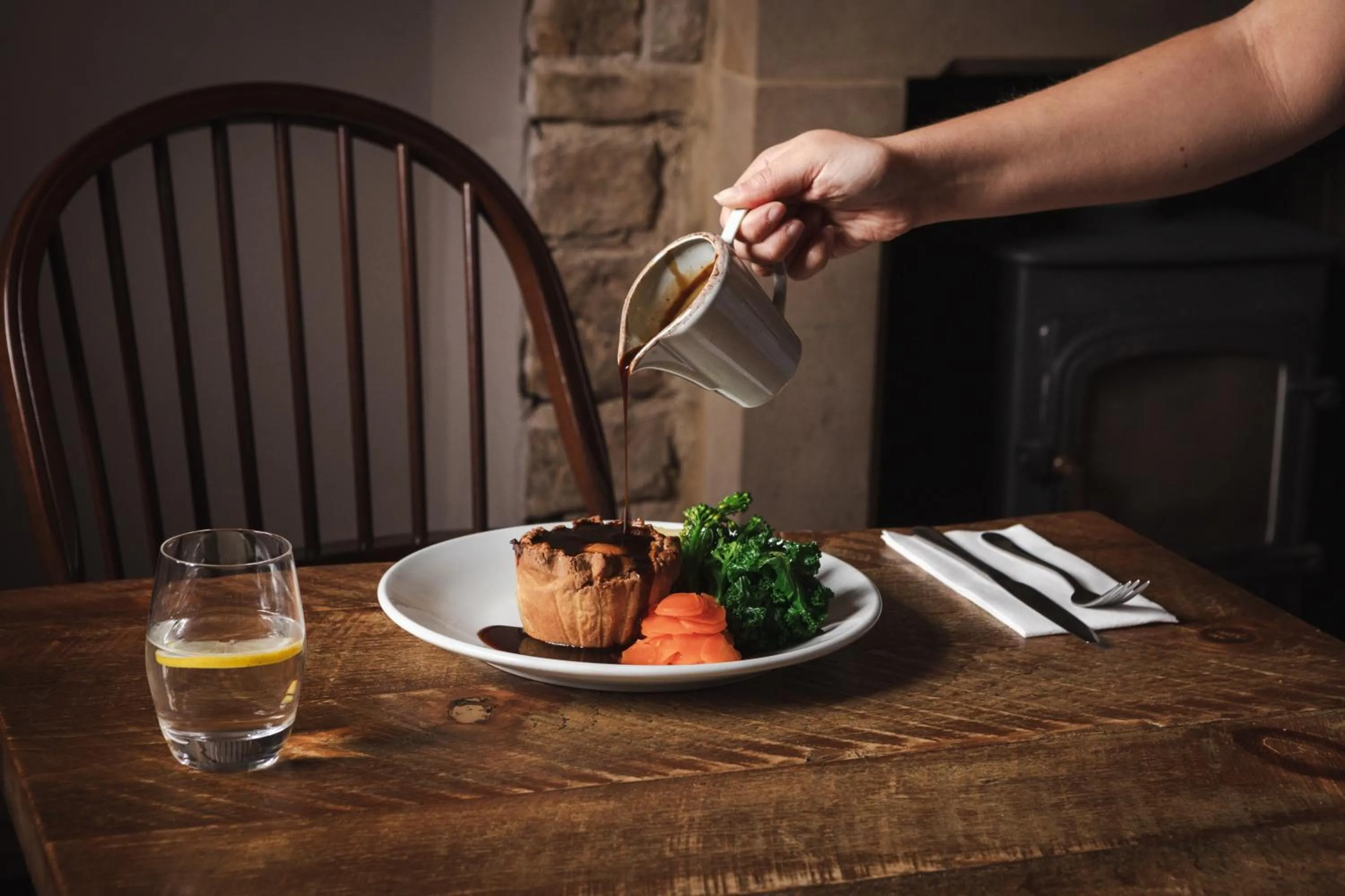 Food and drinks in The Pilsley Inn - Chatsworth