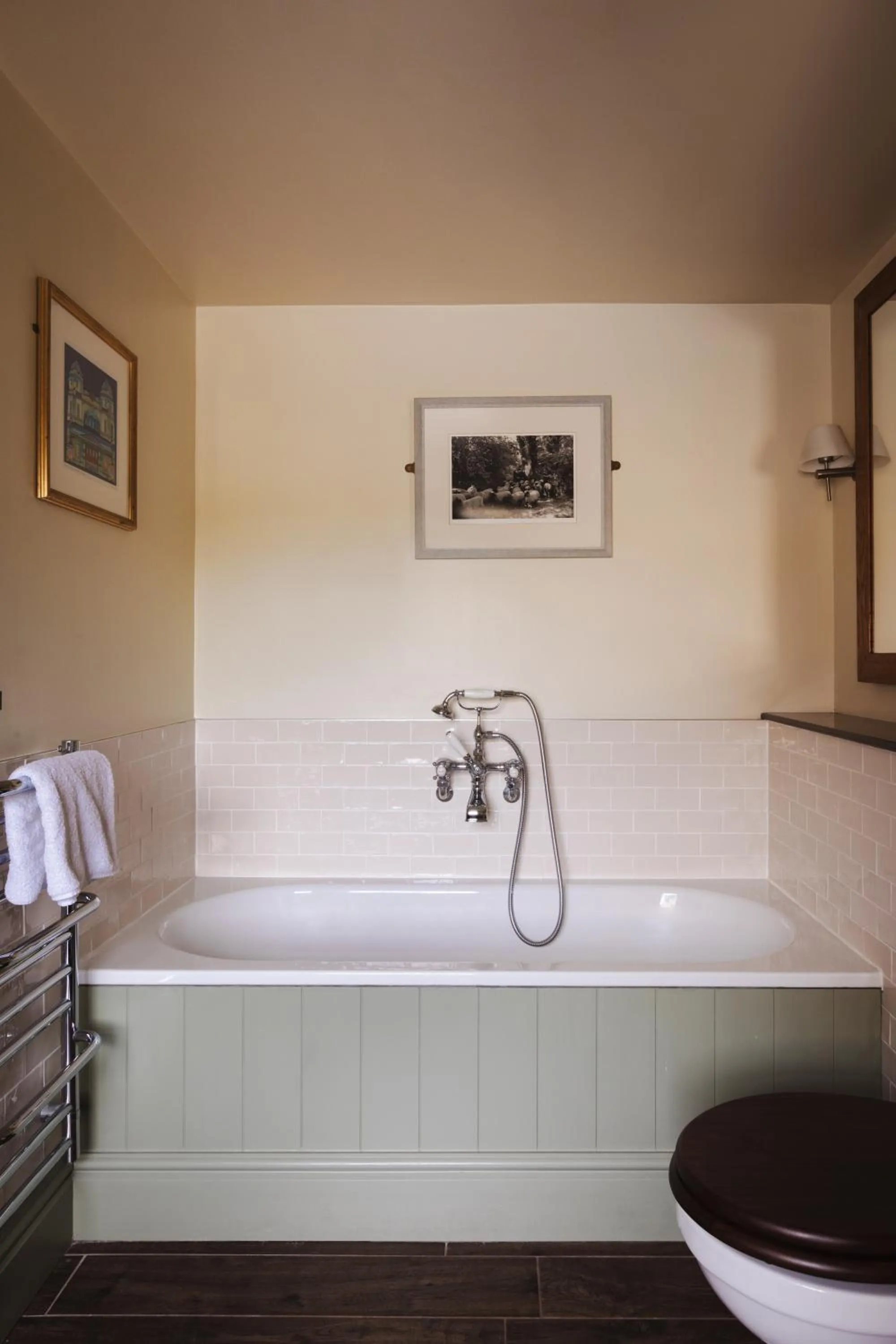 Bathroom in The Pilsley Inn - Chatsworth