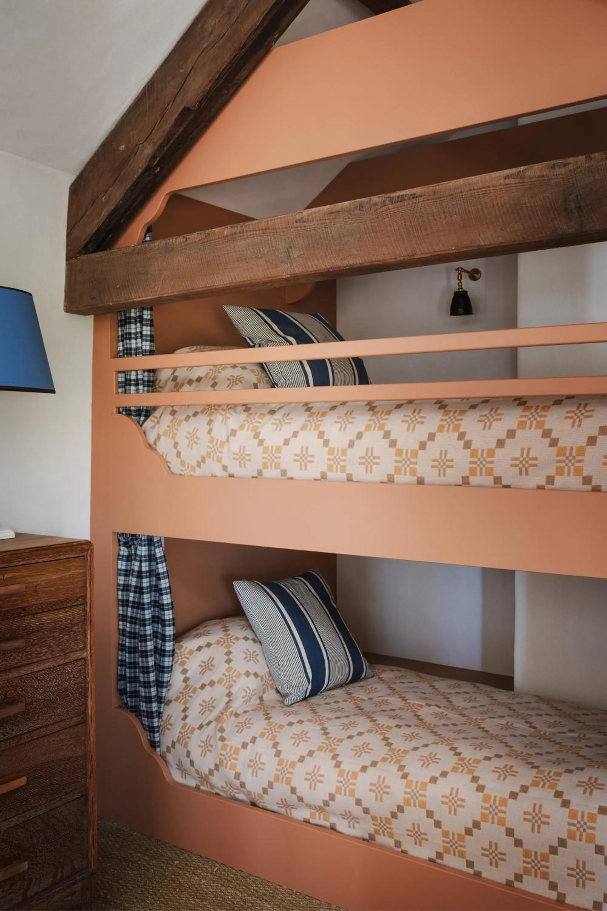 bunk bed, Bed in The Pilsley Inn - Chatsworth