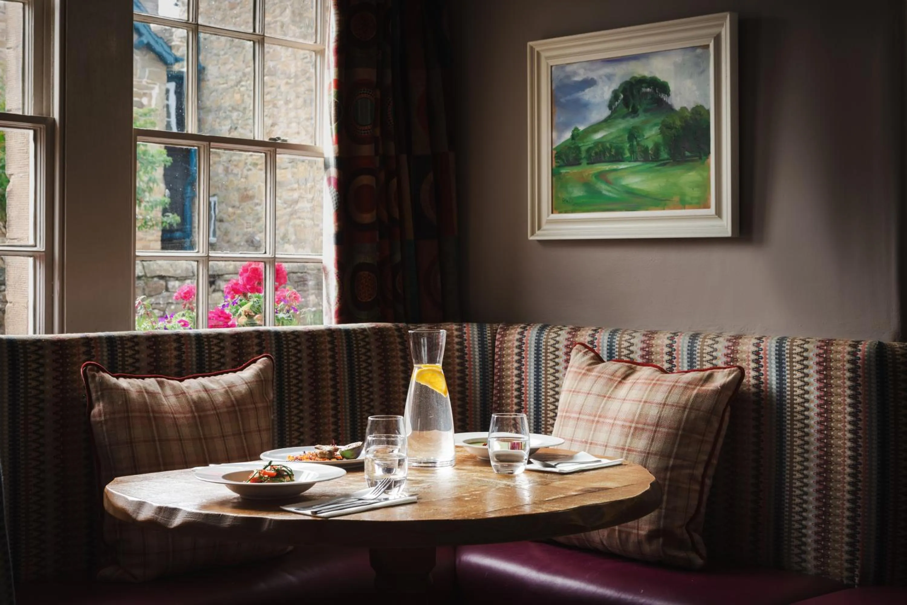 Restaurant/places to eat in The Pilsley Inn - Chatsworth