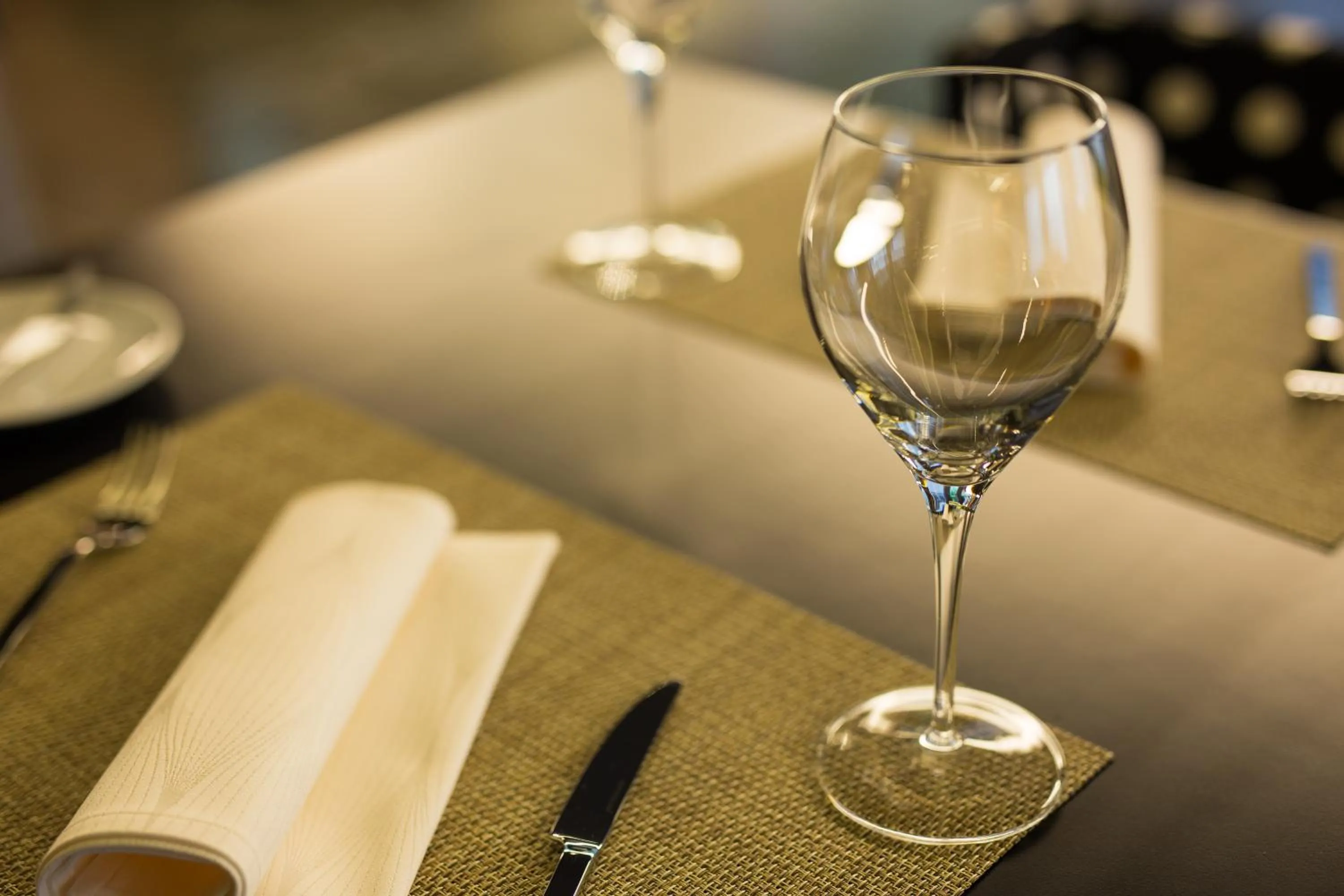 Restaurant/places to eat in Solace Hotel Santiago