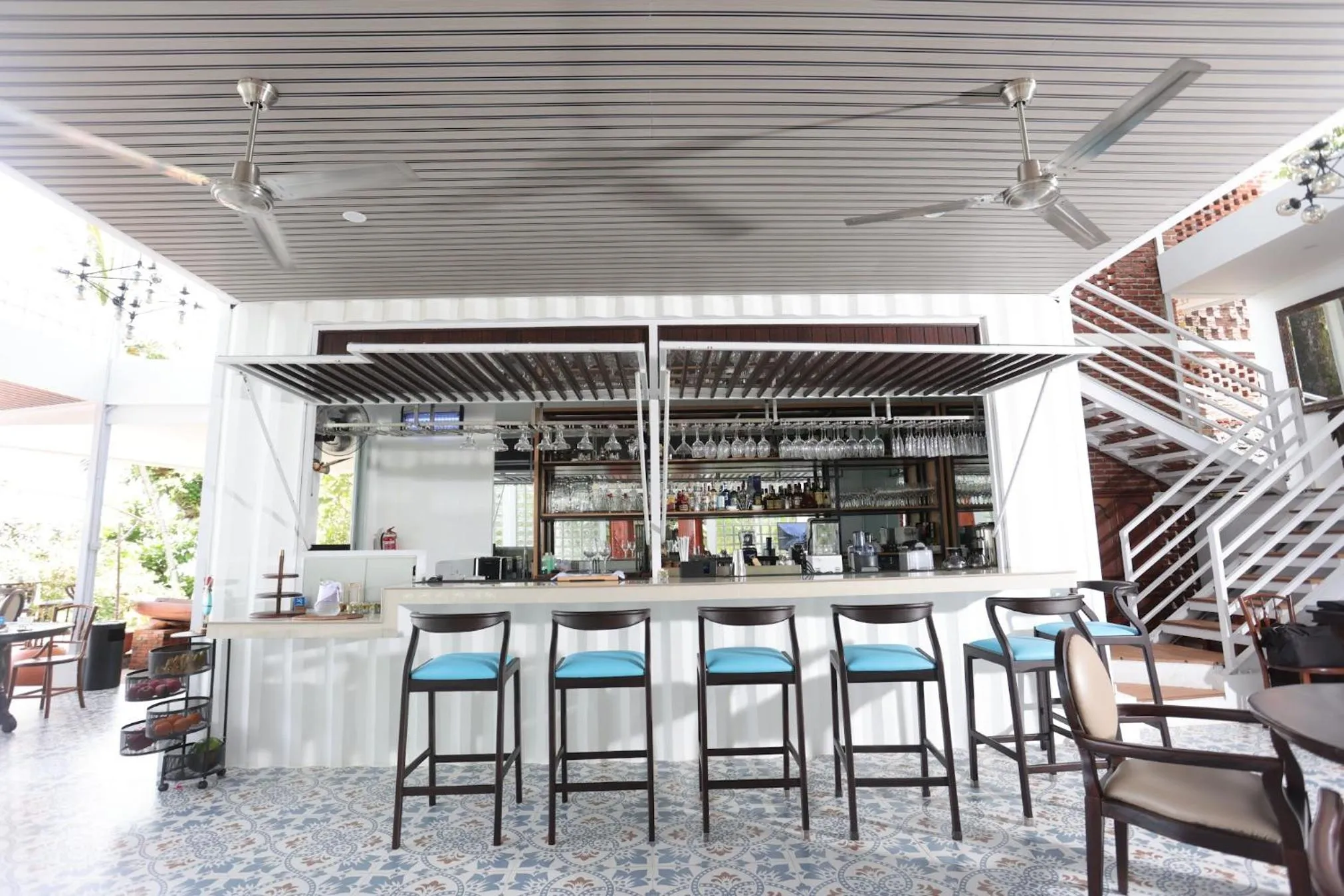 Lounge or bar in Nayara Villa Desa Budo