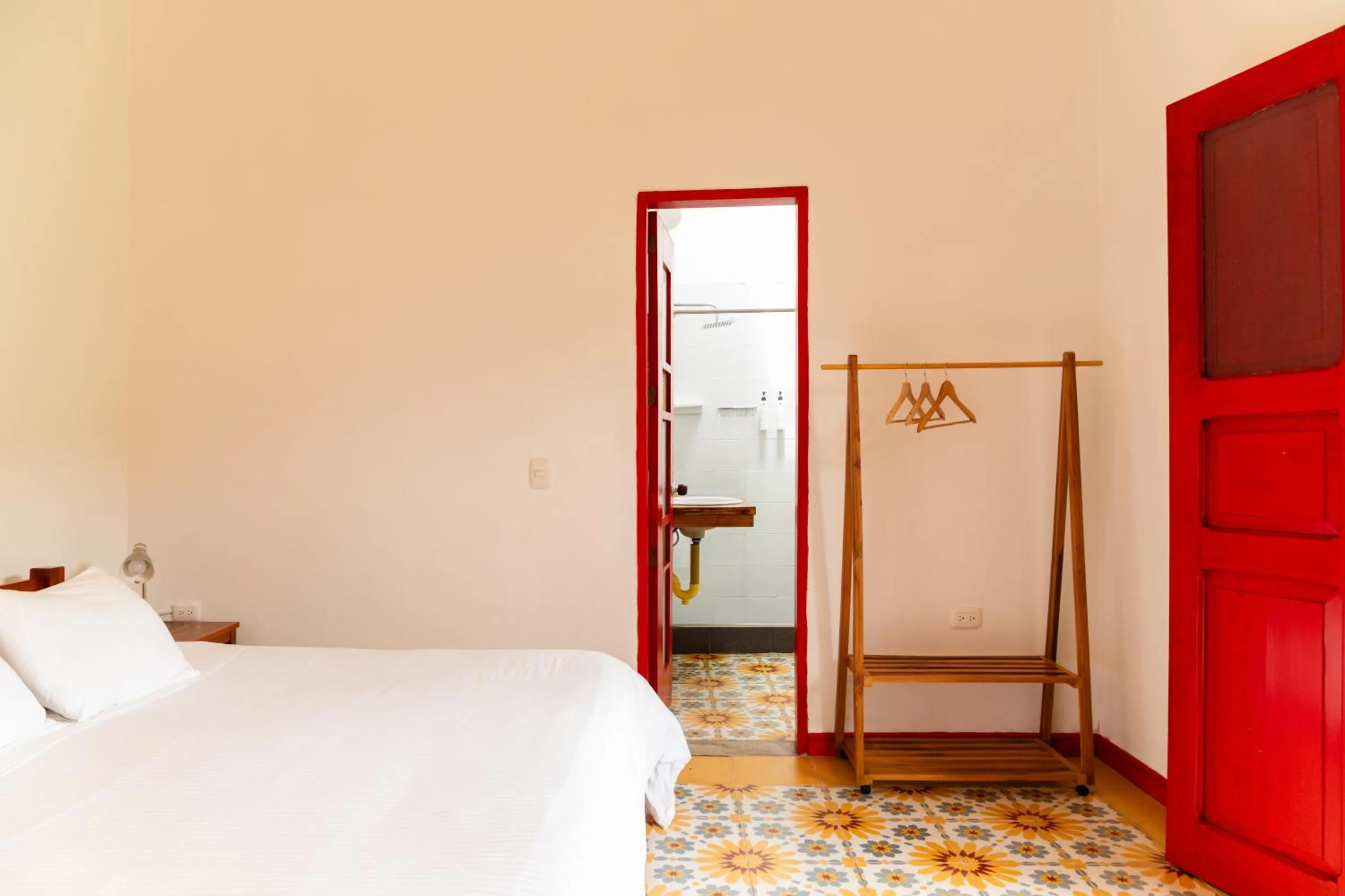 Bed in Hacienda Venecia Coffee Farm Hotel