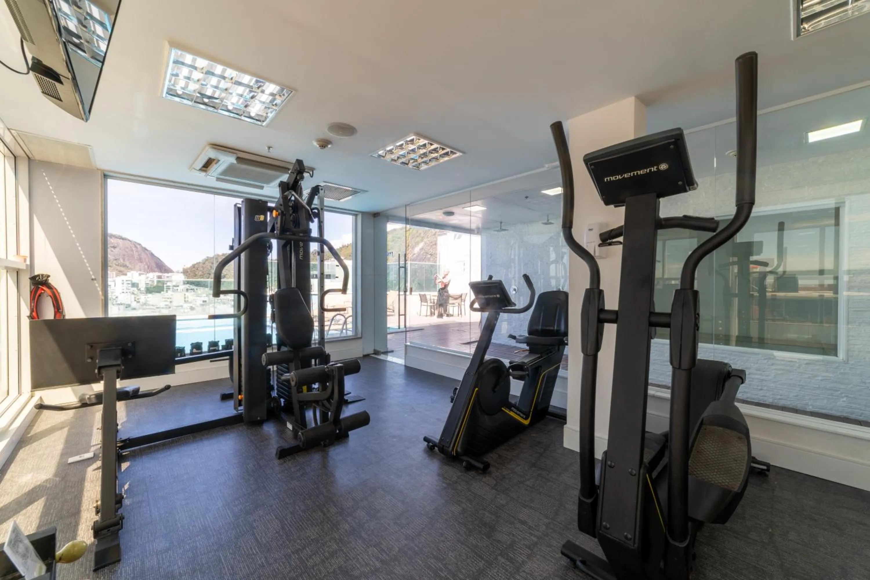Fitness centre/facilities in Américas Copacabana Hotel