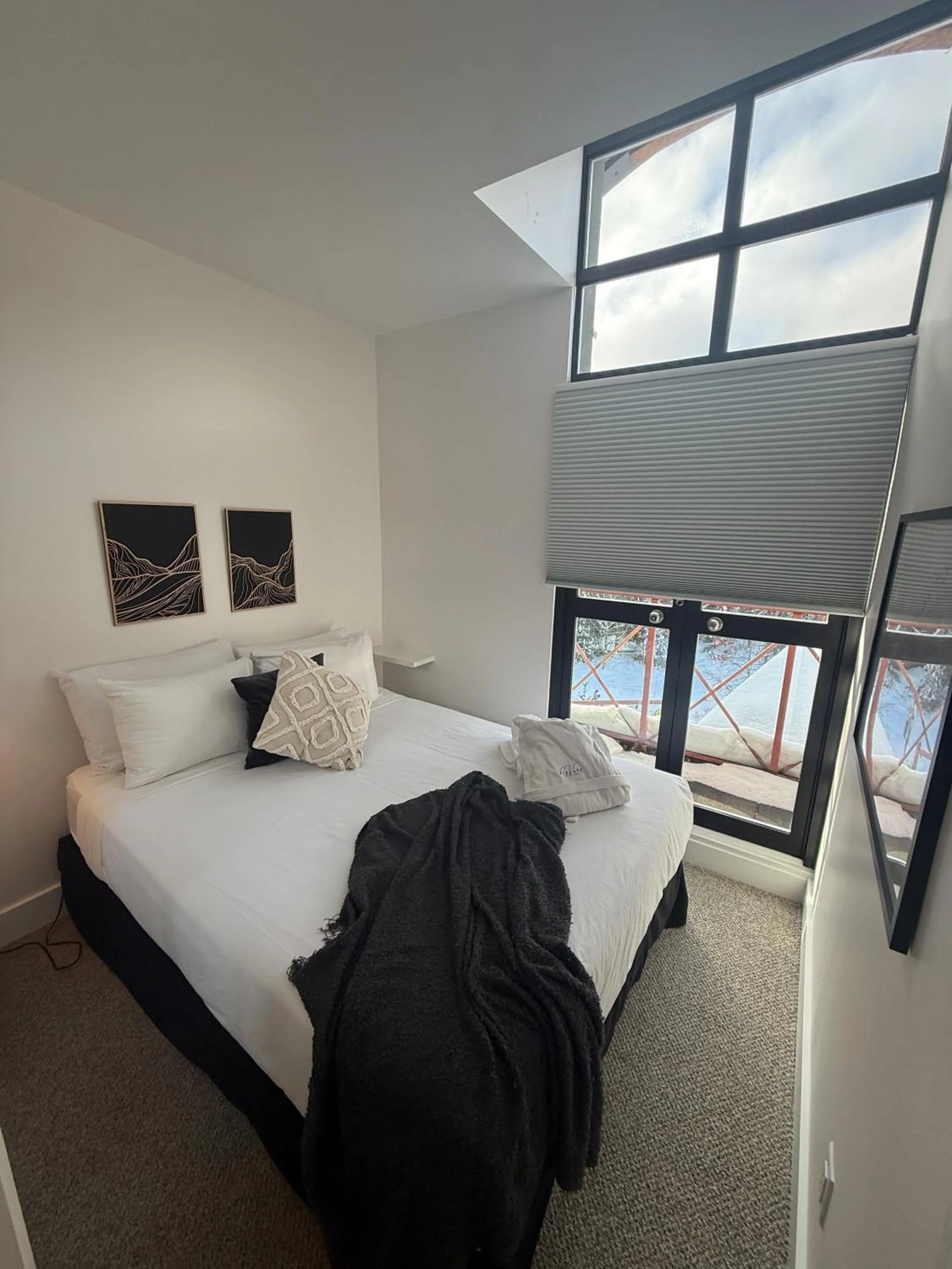 Bed in Alpenglow Lodge by Elevate Vacations