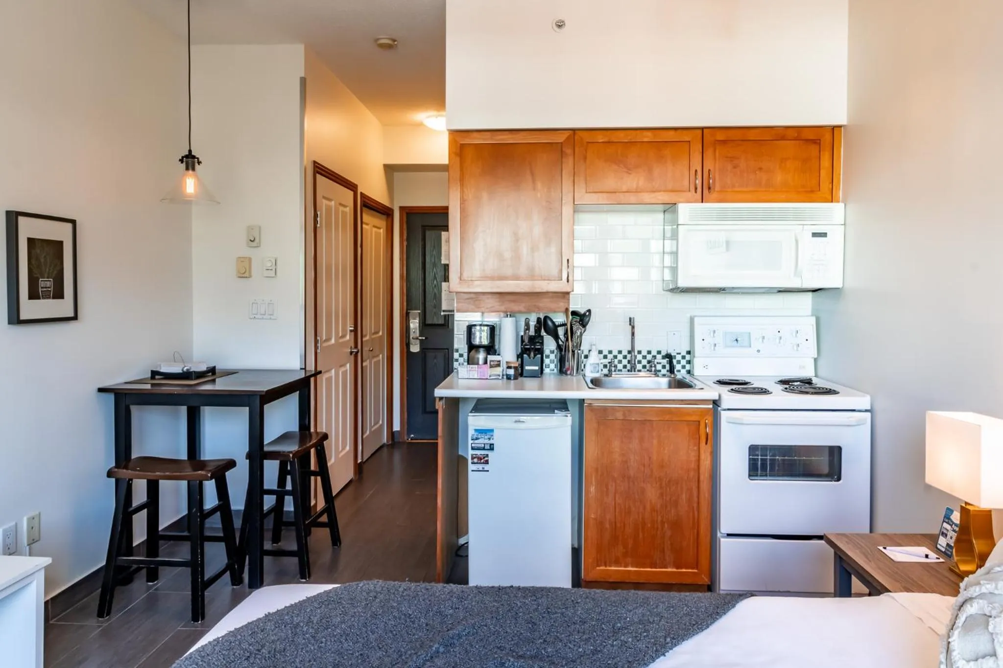 Kitchen or kitchenette in Alpenglow Lodge by Elevate Vacations