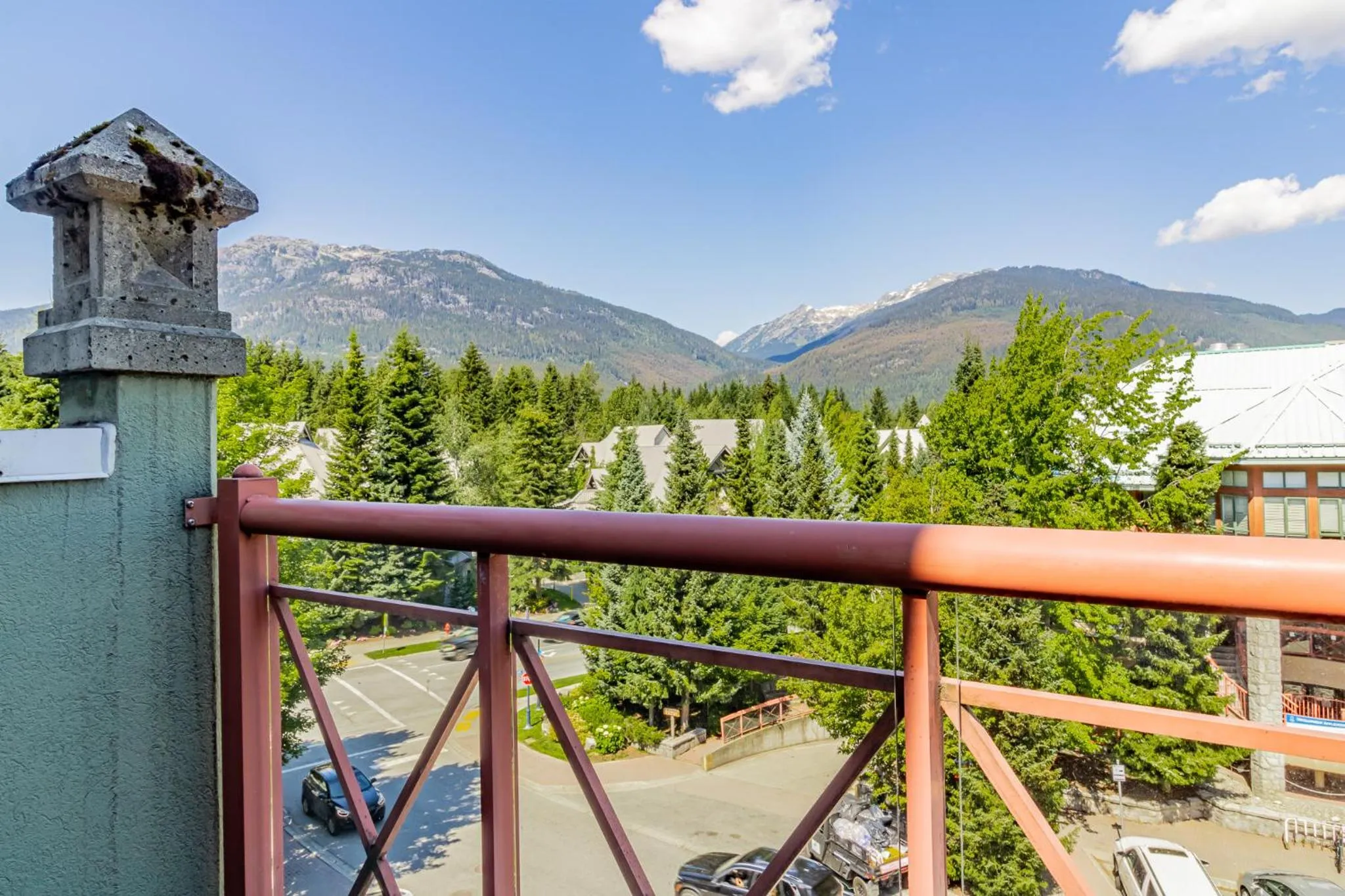 Balcony/Terrace in Alpenglow Lodge by Elevate Vacations