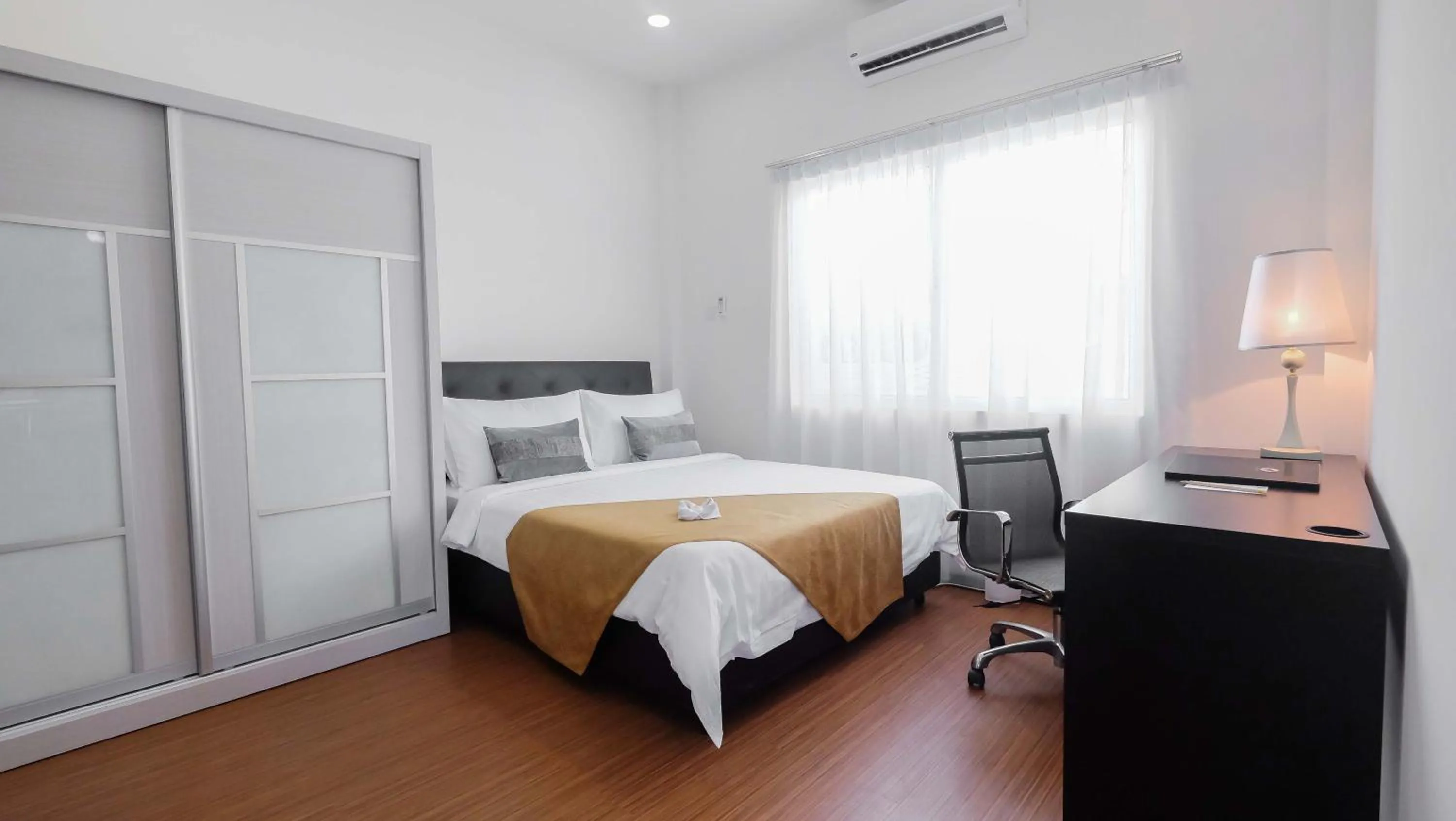 Bed in Garden Sentral Hotel