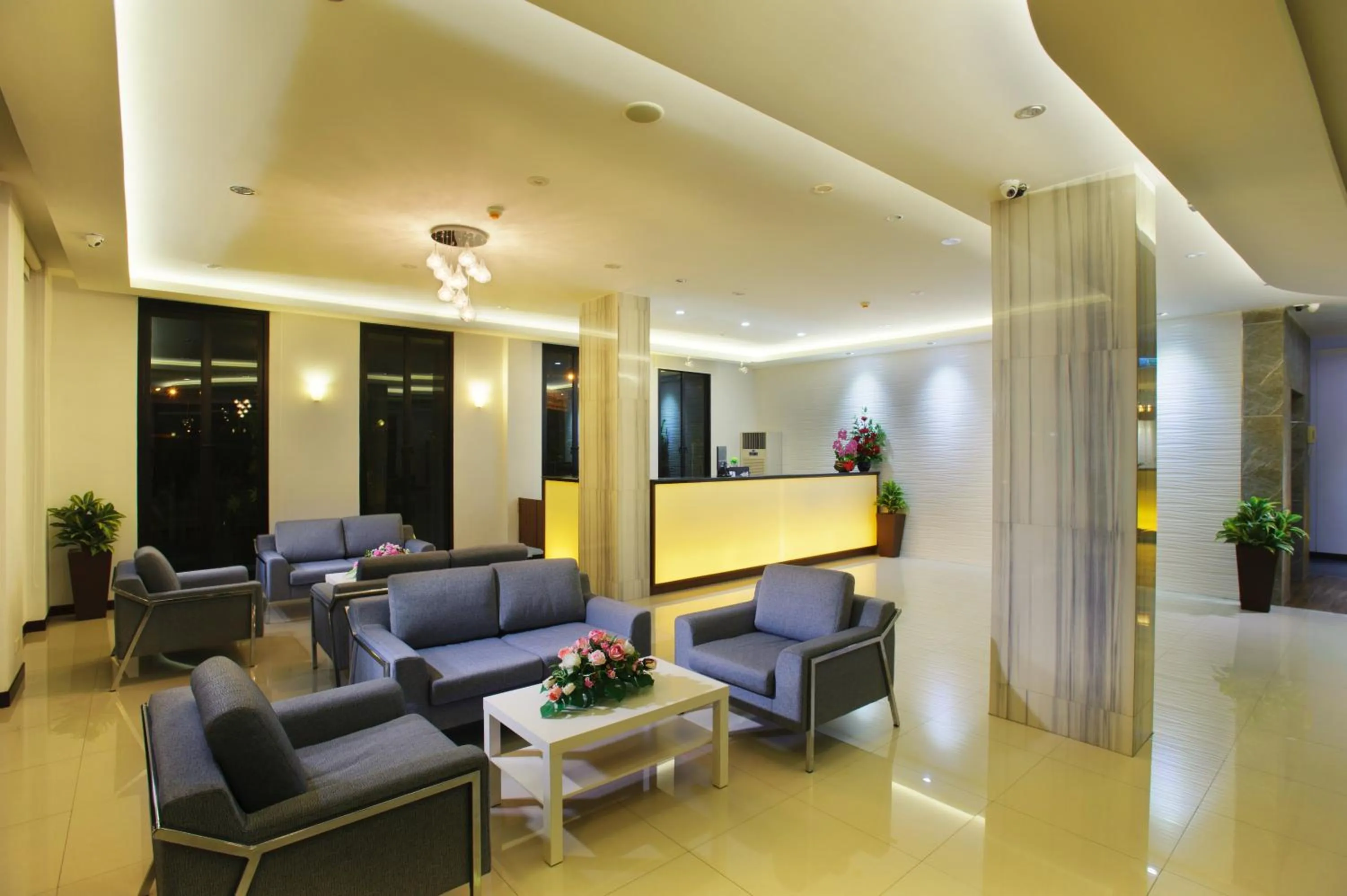 Lobby or reception in Coco View Hotel