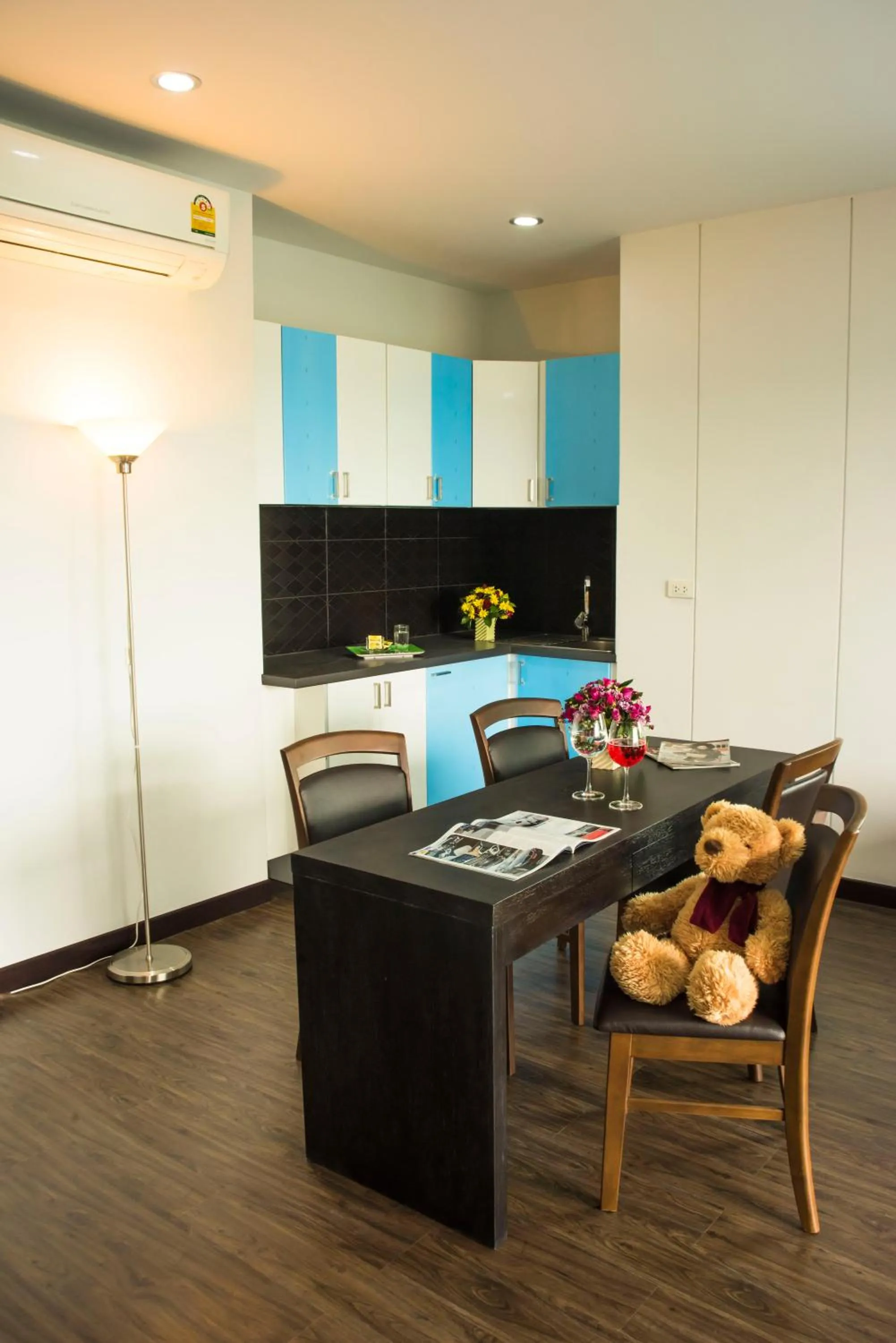Kitchen or kitchenette in Coco View Hotel