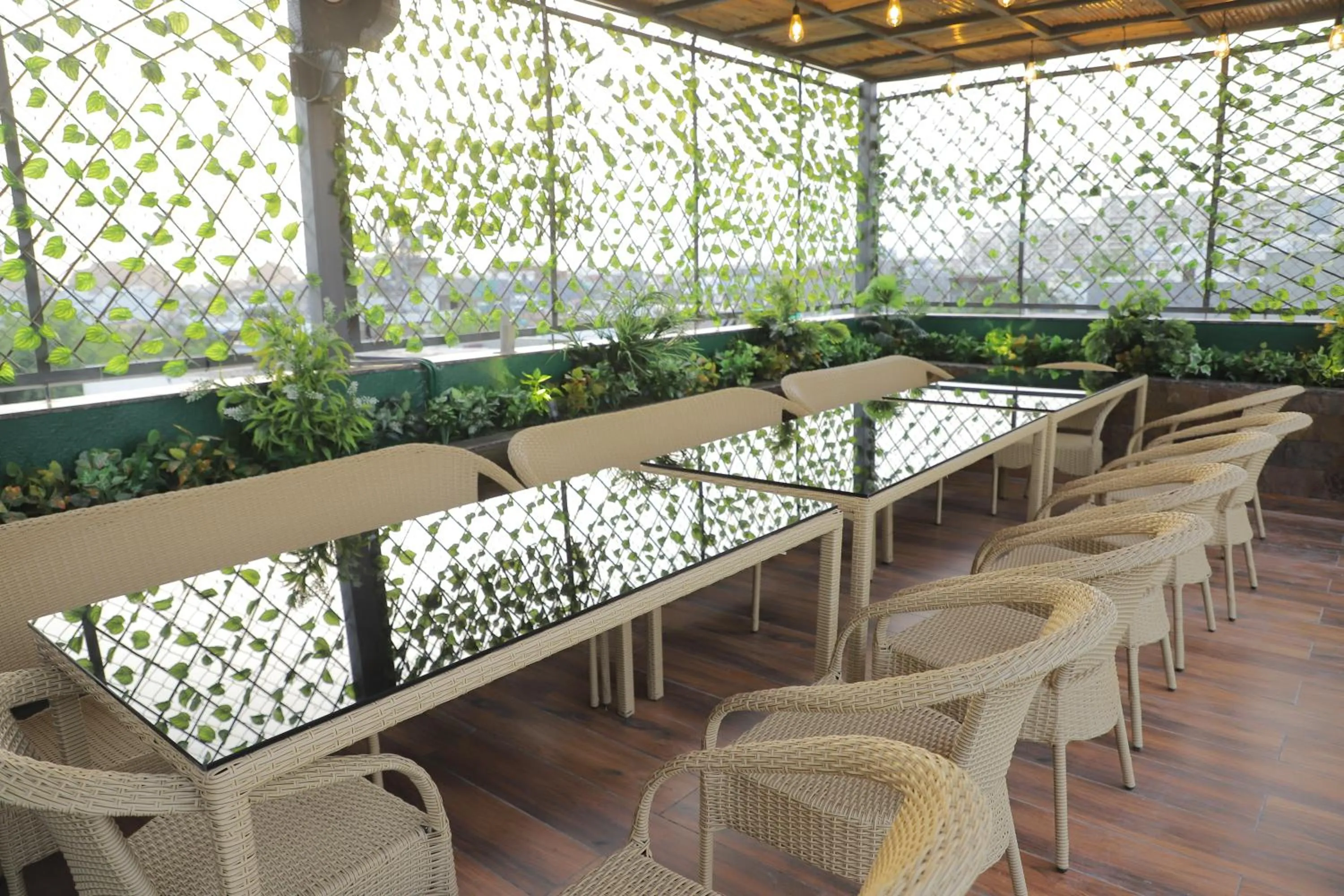 Banquet/Function facilities in Hotel Haris MG Road Gurugram