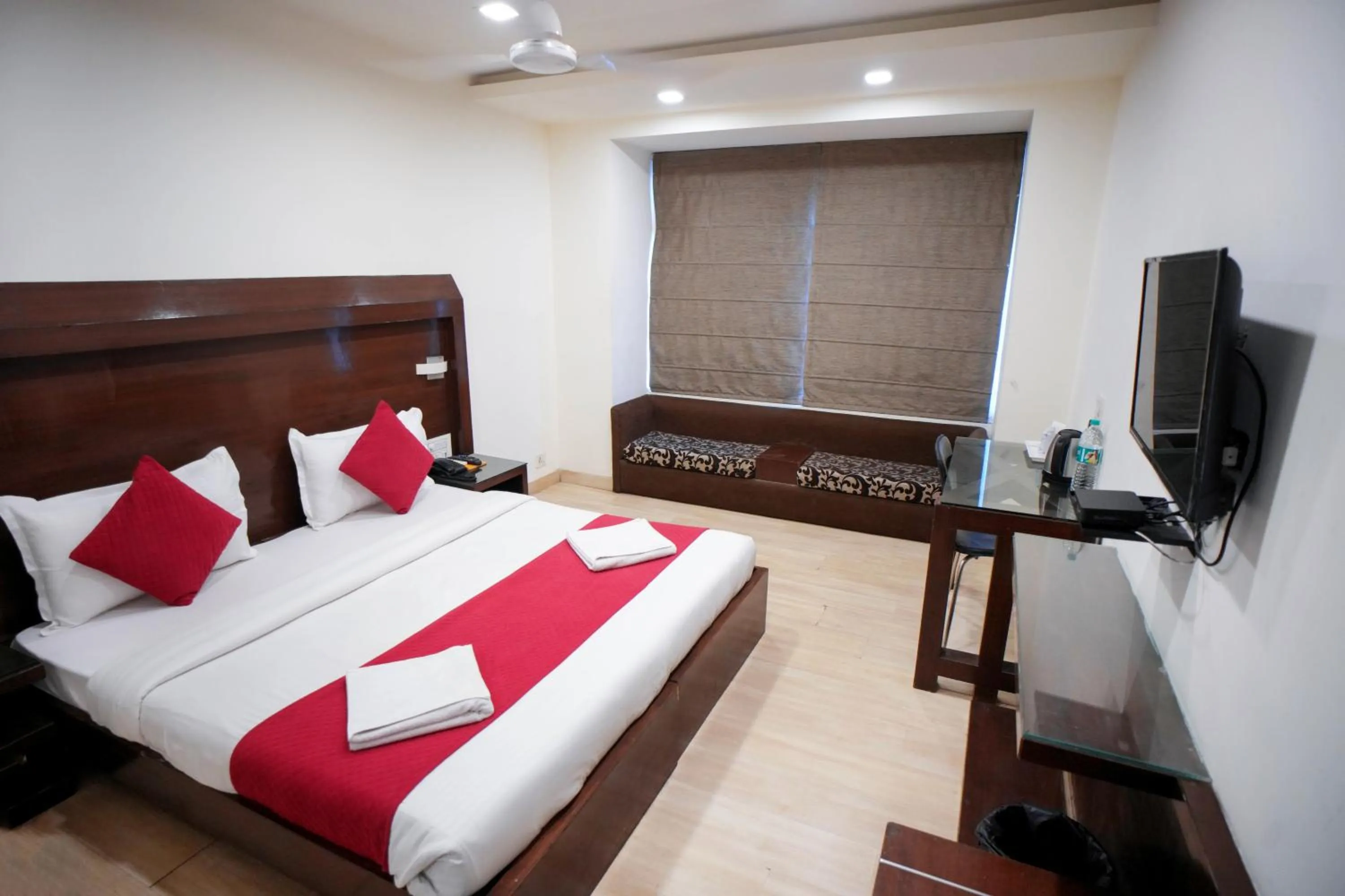 Bedroom, Bed in Hotel Haris MG Road Gurugram
