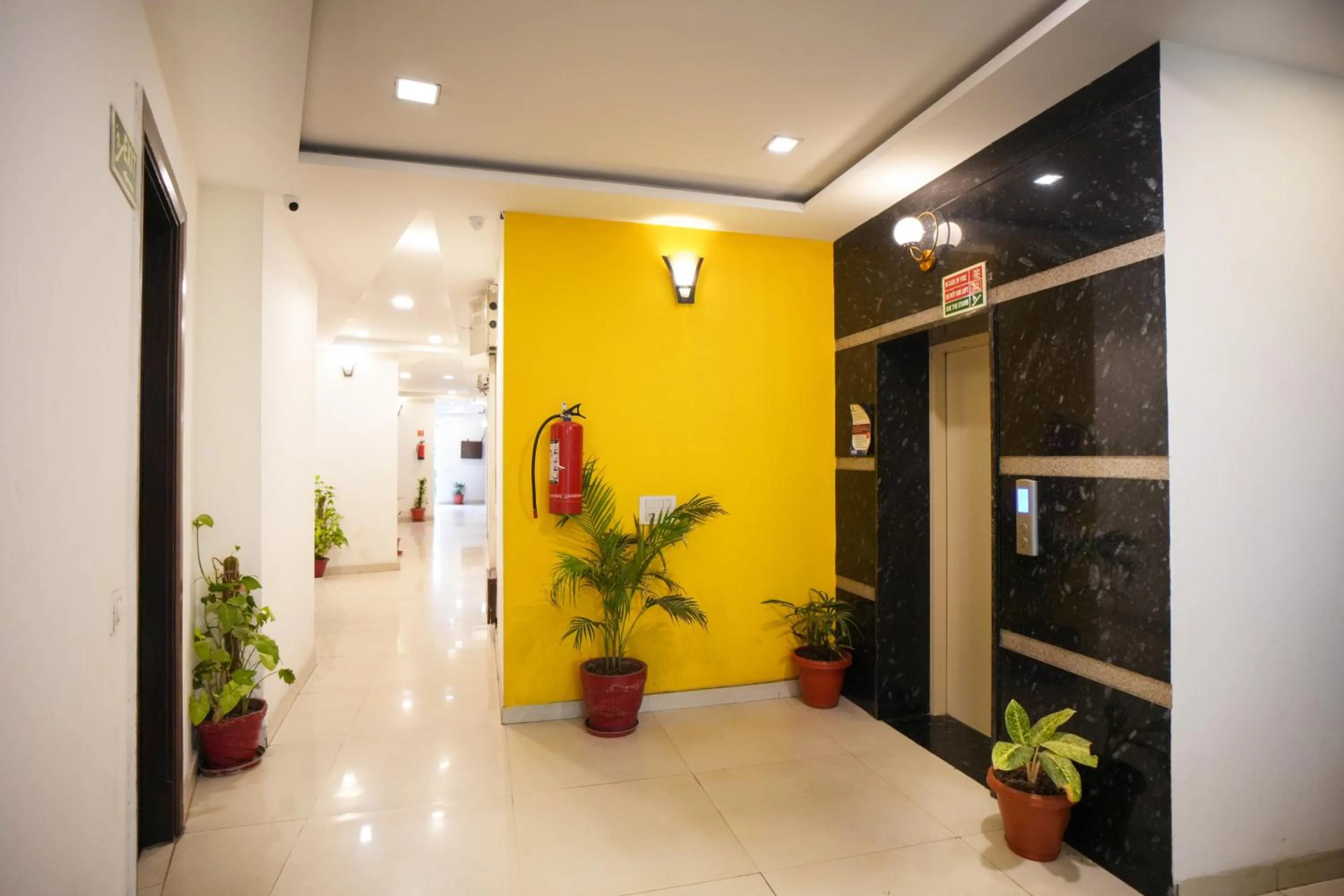 Lobby or reception in Hotel Haris MG Road Gurugram