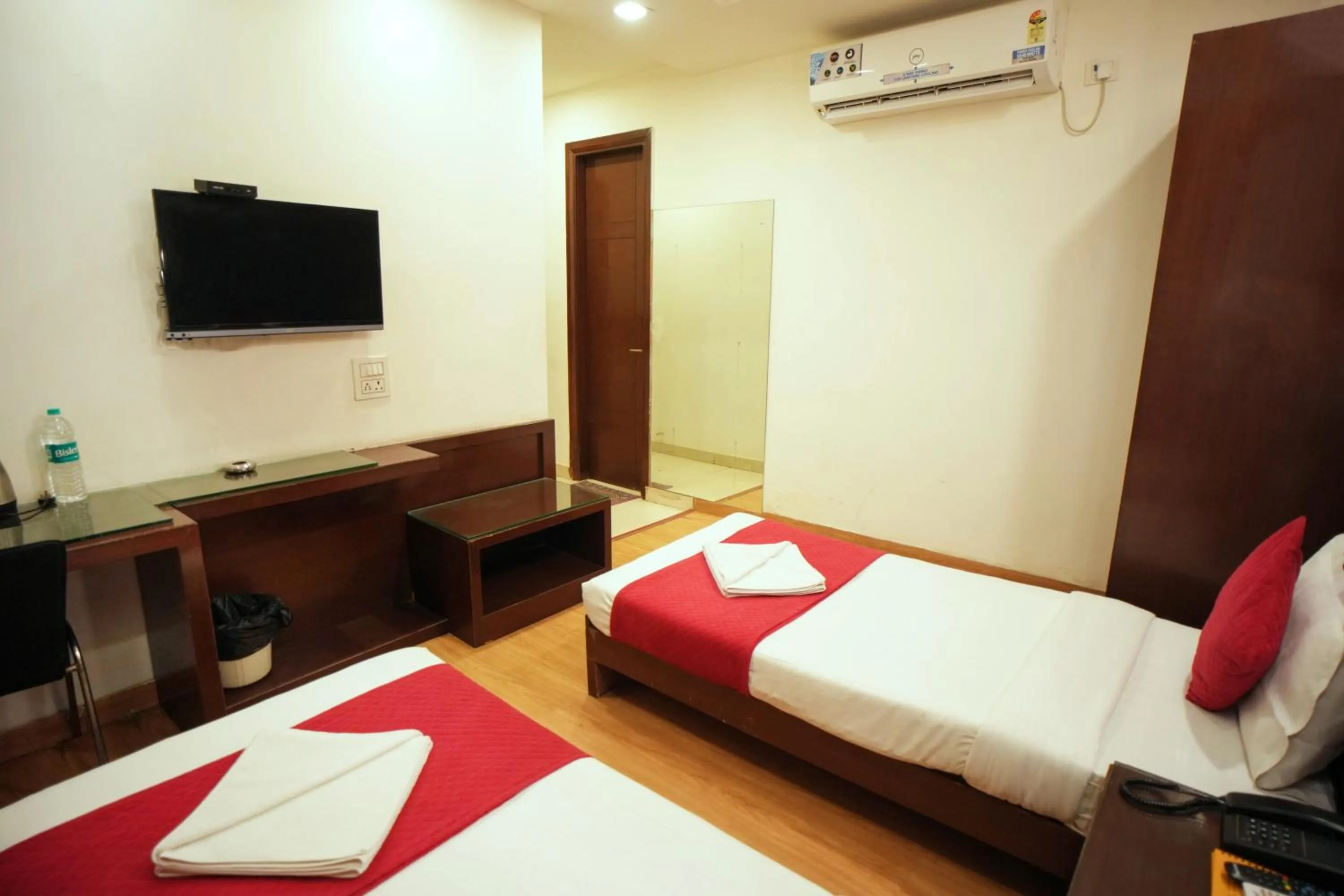 Bedroom, Bed in Hotel Haris MG Road Gurugram