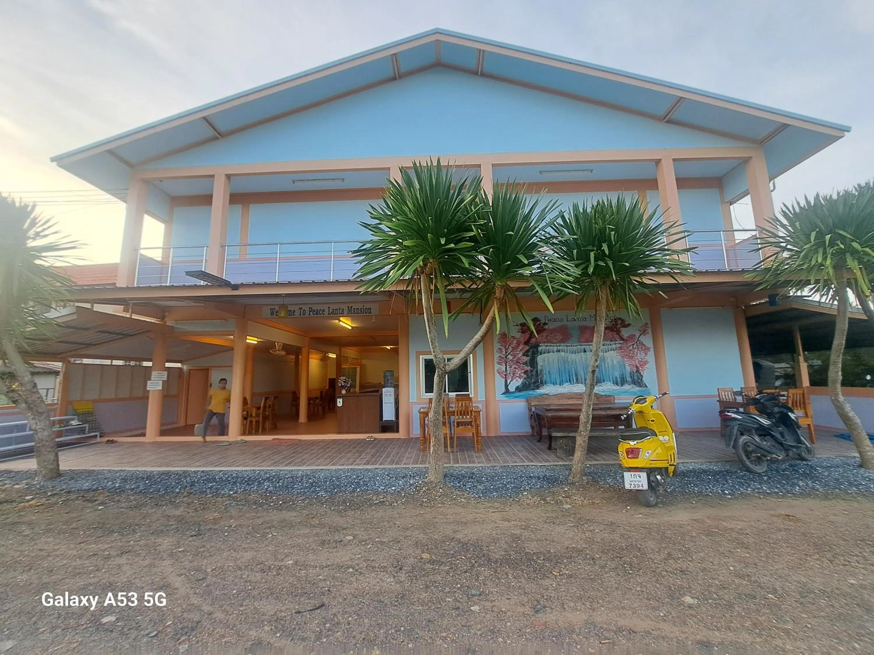 Property building in Peace Lanta Mansion