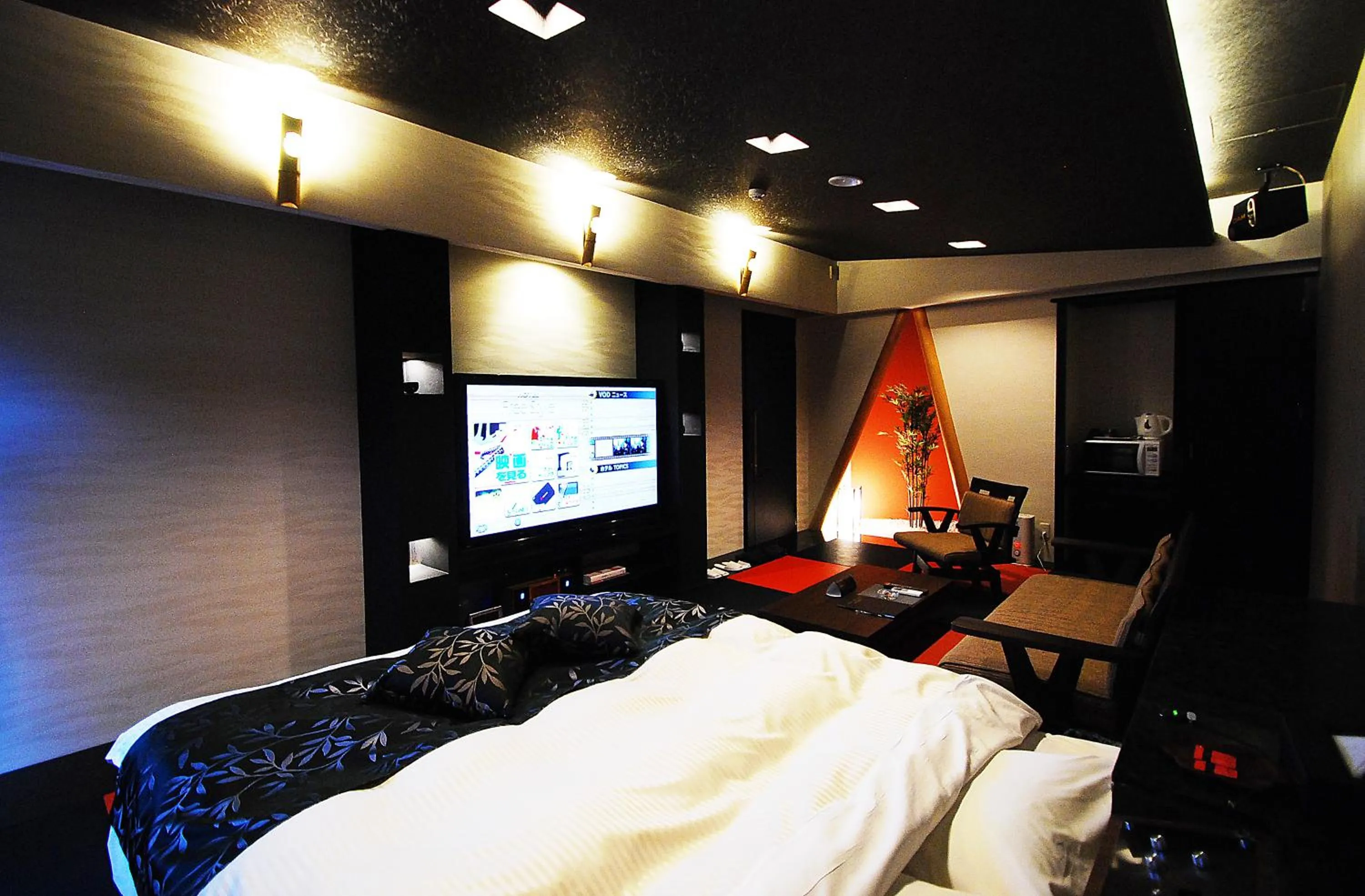 TV and multimedia, Bed in Hotel Free Style Okayama