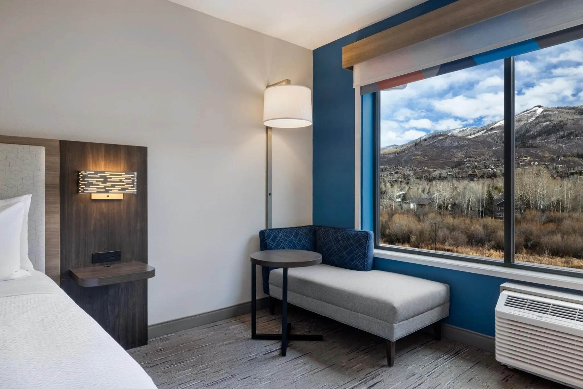 Photo of the whole room, Bed in Holiday Inn Express & Suites Steamboat Springs by IHG