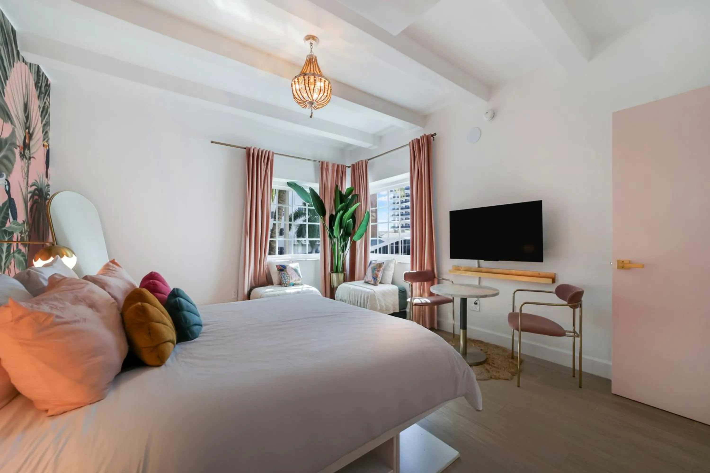 Photo of the whole room, Bed in Le Particulier Miami