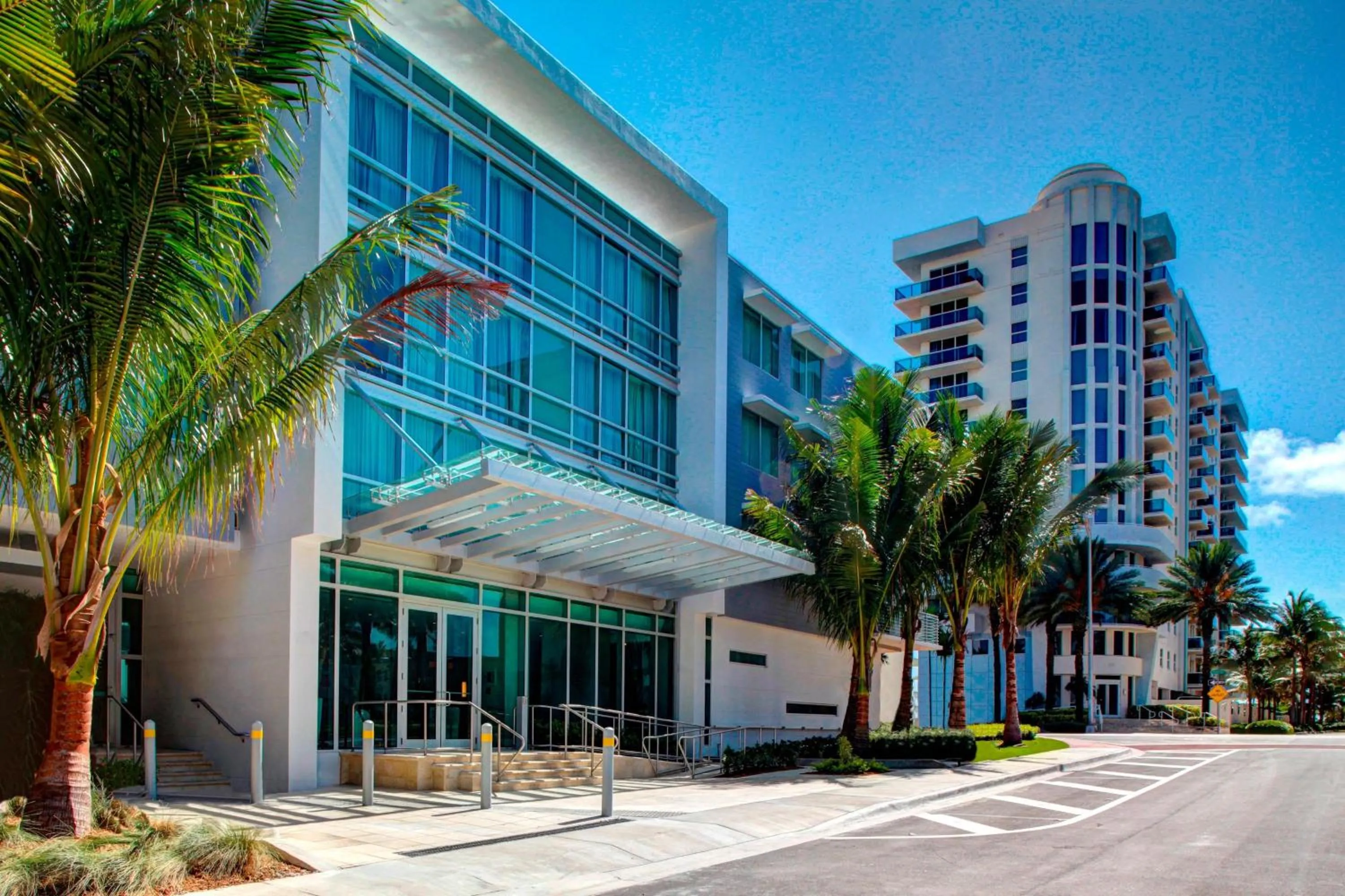 Property building in Residence Inn by Marriott Miami Beach Surfside