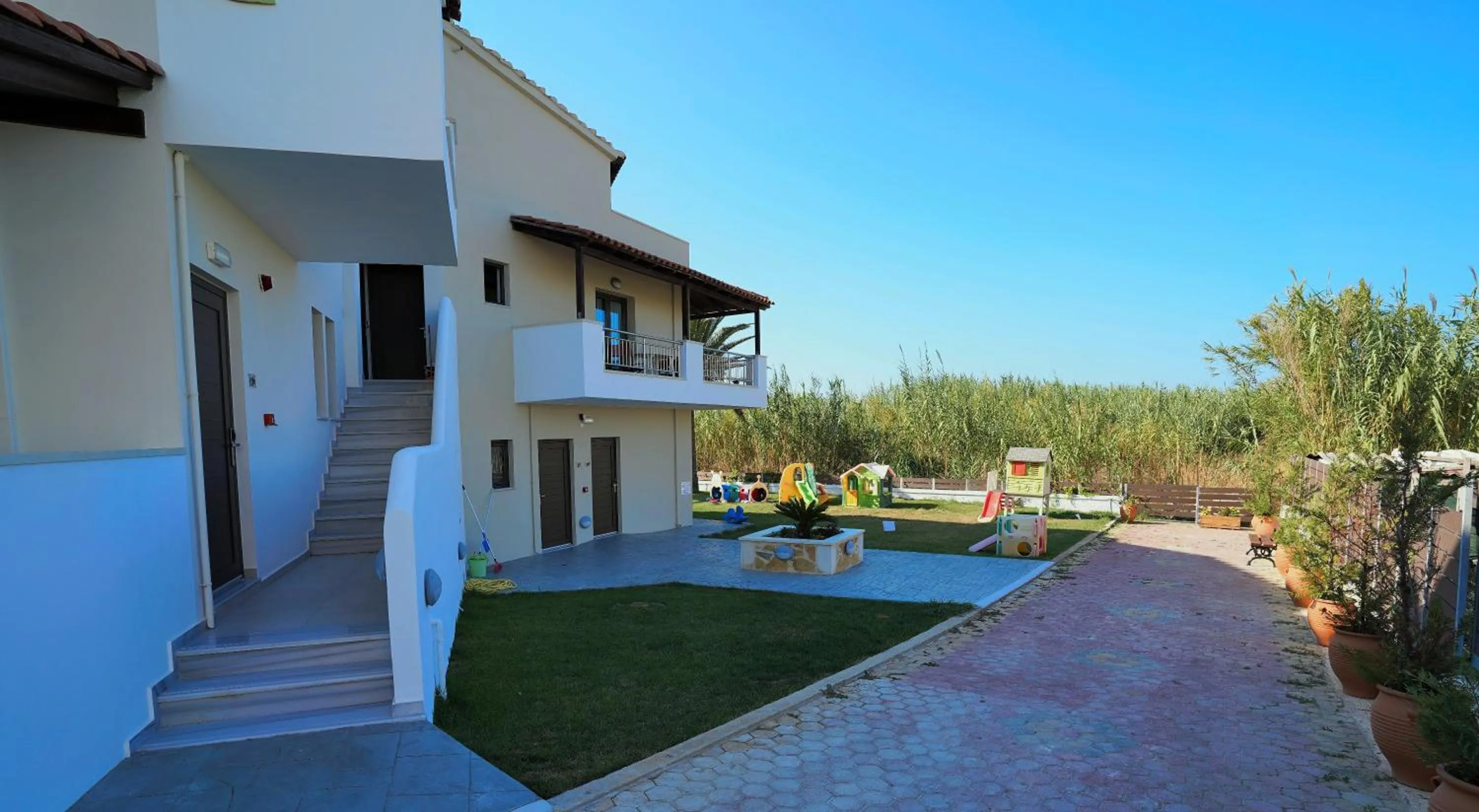 Spring in Ledra Maleme Hotel