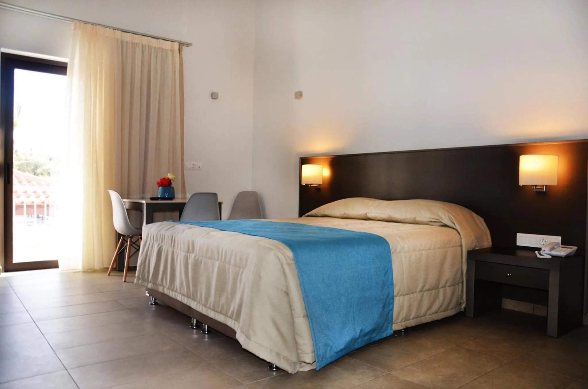 Bed in Ledra Maleme Hotel