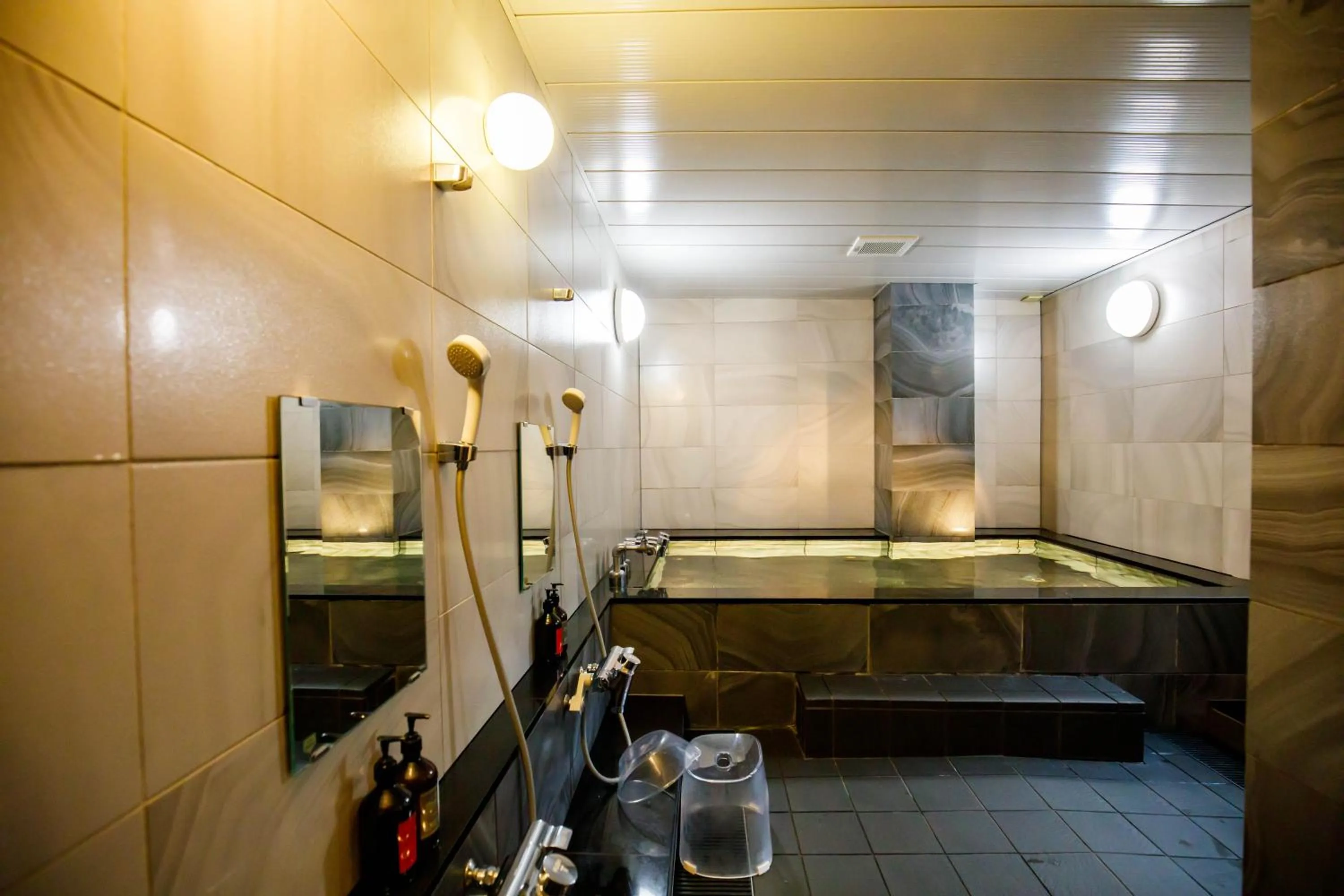 Area and facilities in Hotel Sunplaza 2 Annex