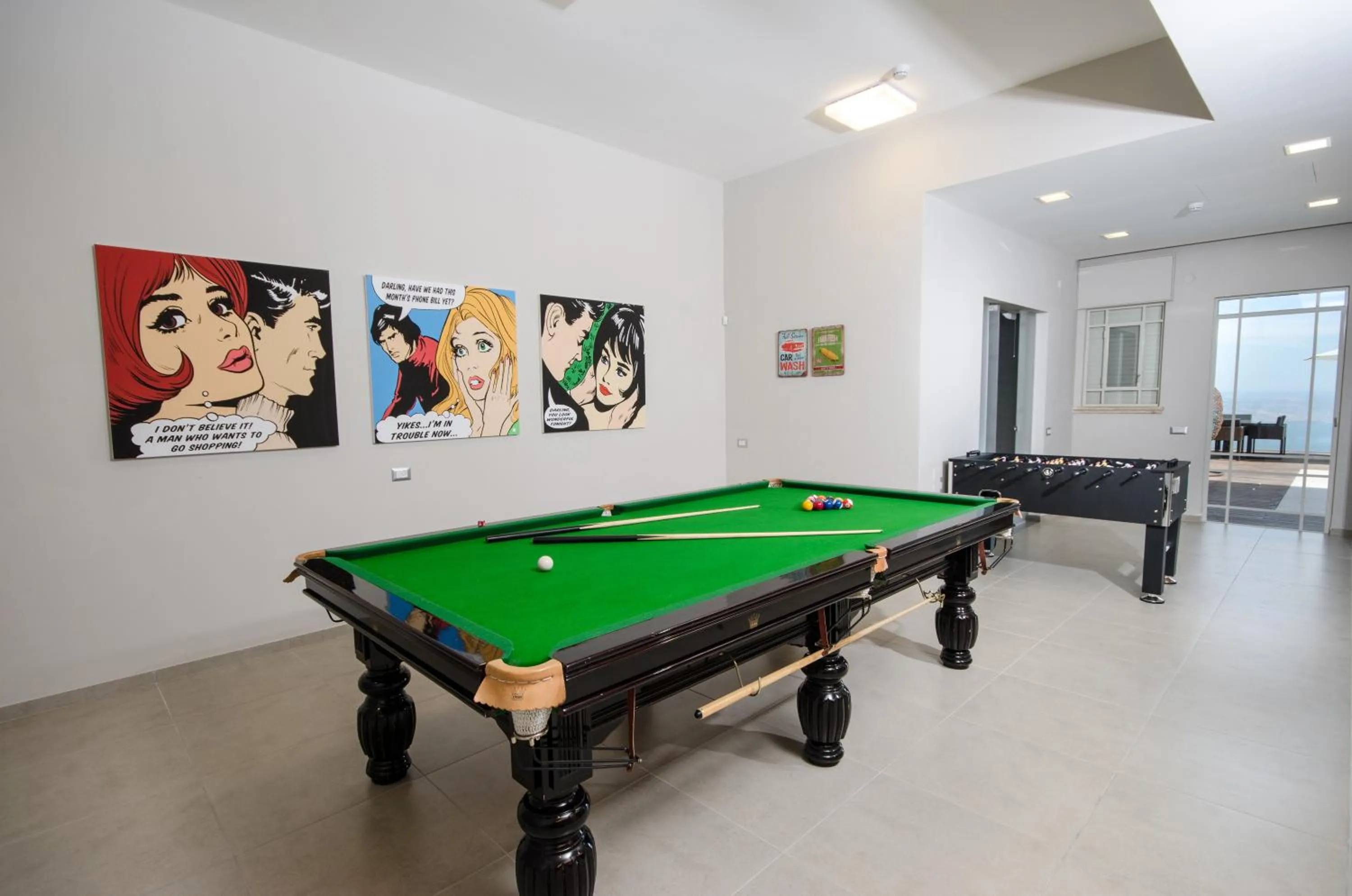 Bowling in Chateau Glili