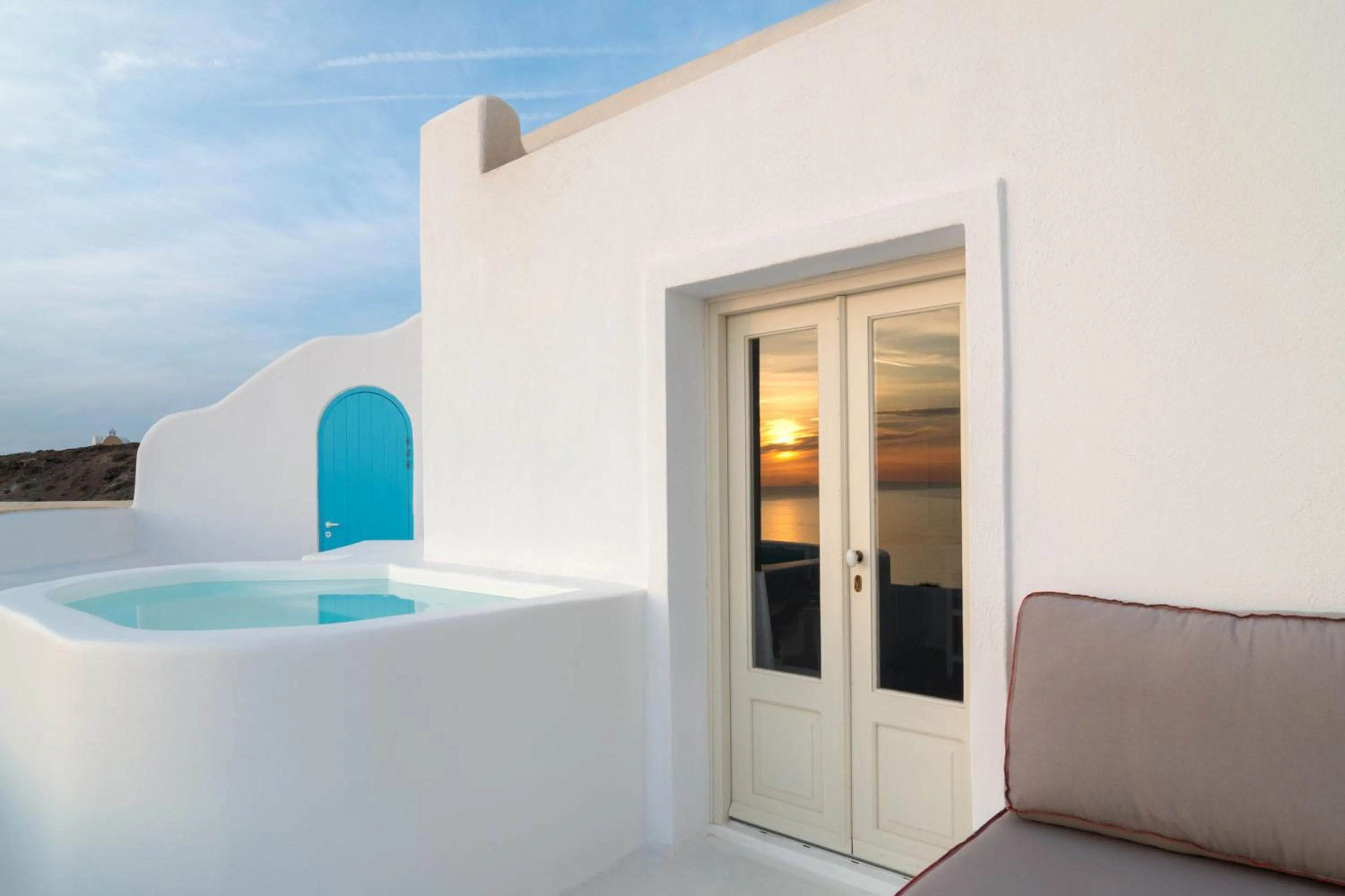 Swimming pool in Ode Villa Oia Caldera & Sunset View