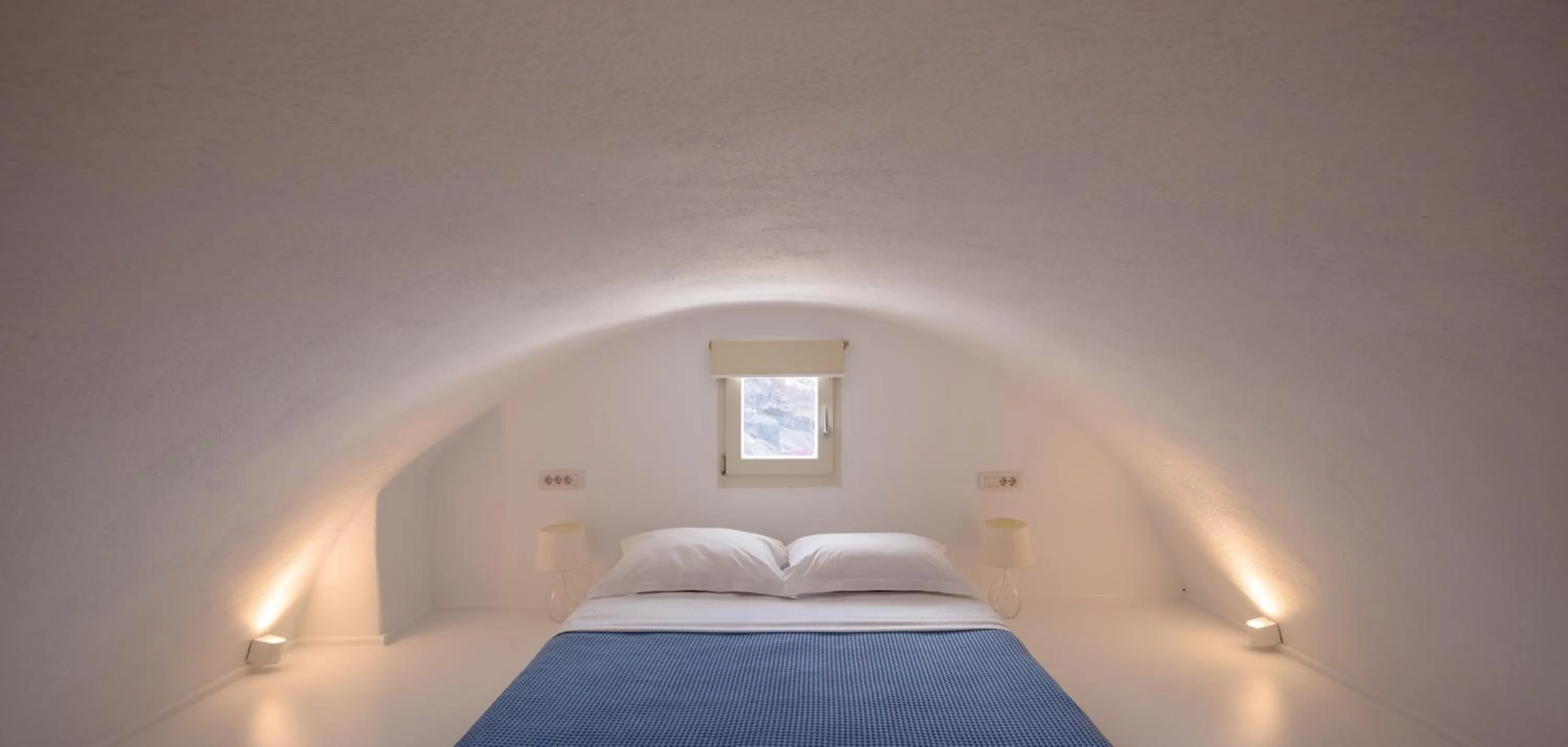Bedroom, Bed in Ode Villa Oia Caldera & Sunset View