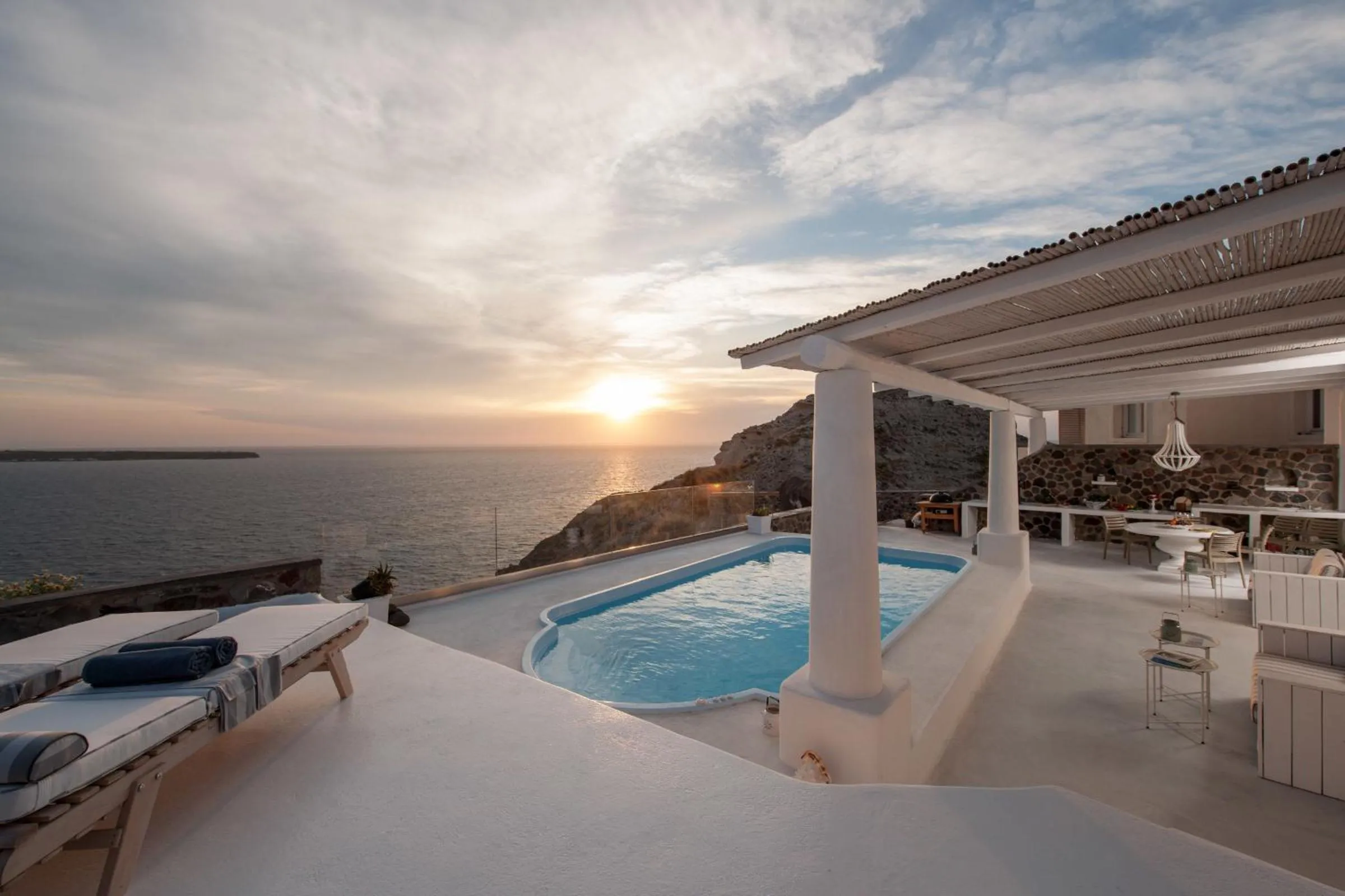 Property building in Ode Villa Oia Caldera & Sunset View
