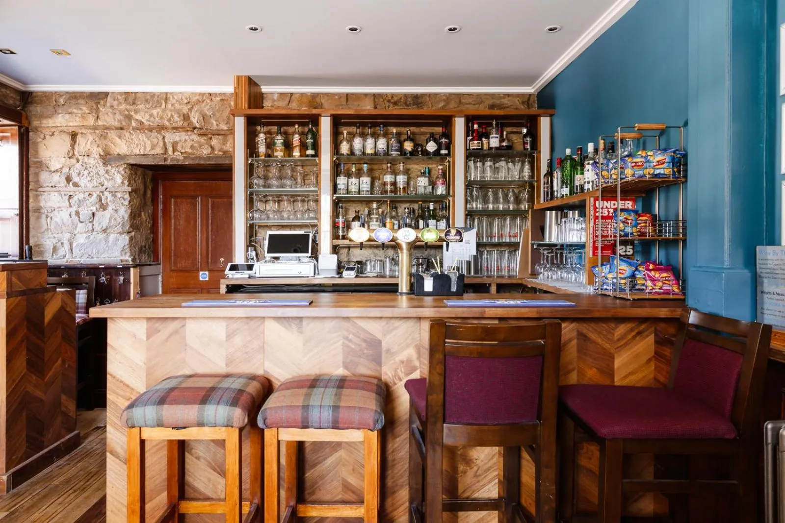 Lounge or bar in The Inn At Kingsbarns