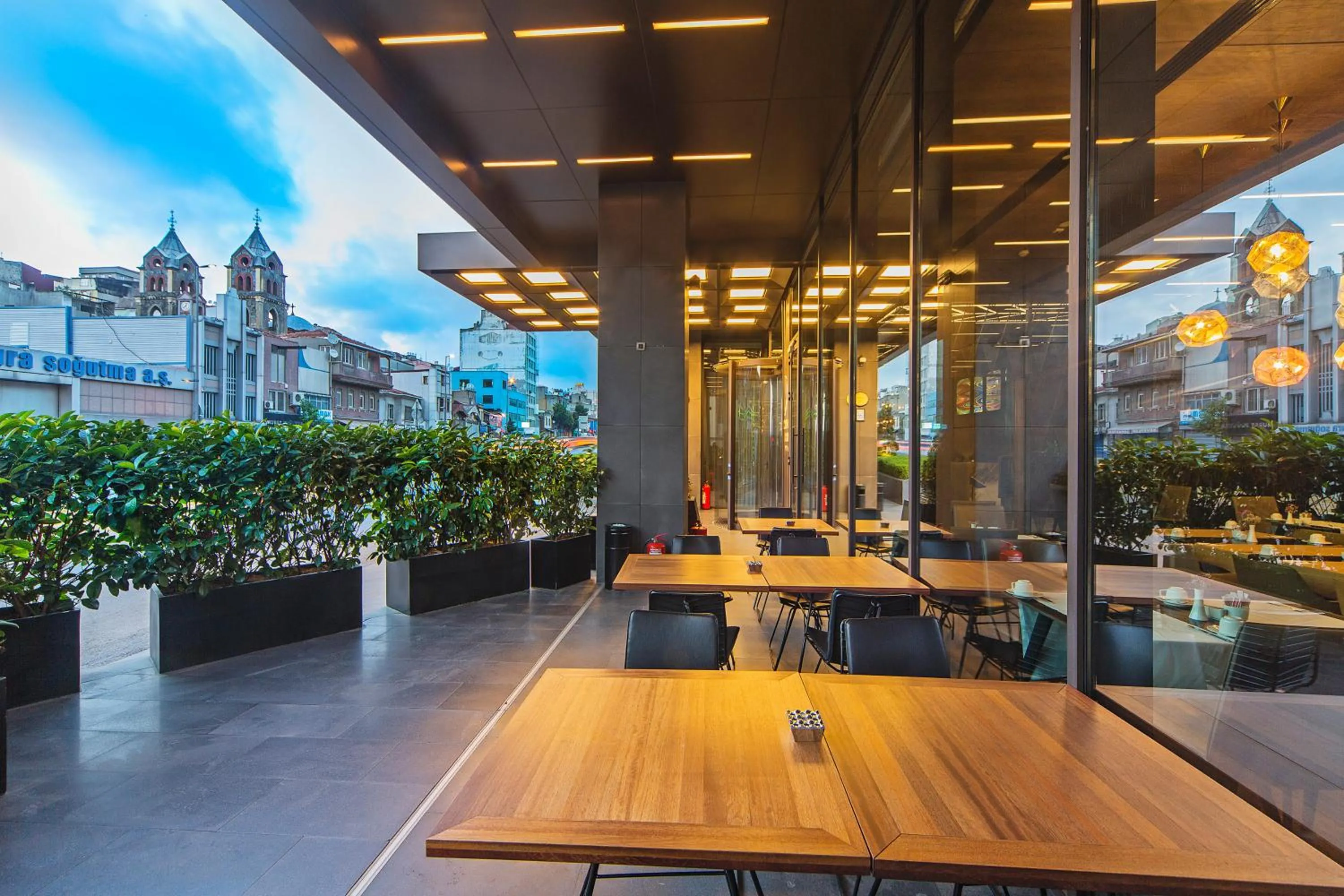 Restaurant/places to eat in Naz City Hotel Taksim - Special Category