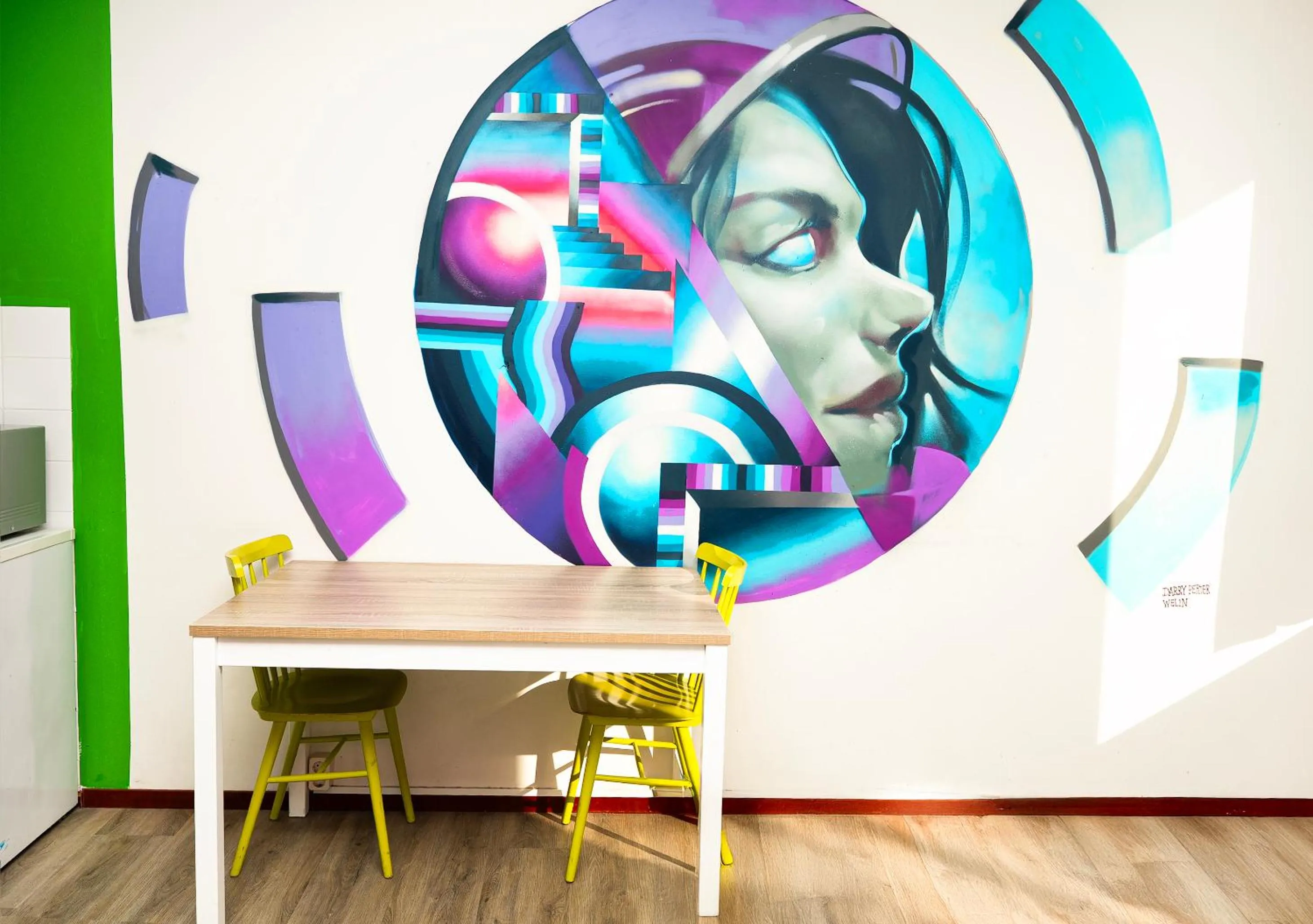 Coffee/tea facilities in Amsterdam Teleport Hotel