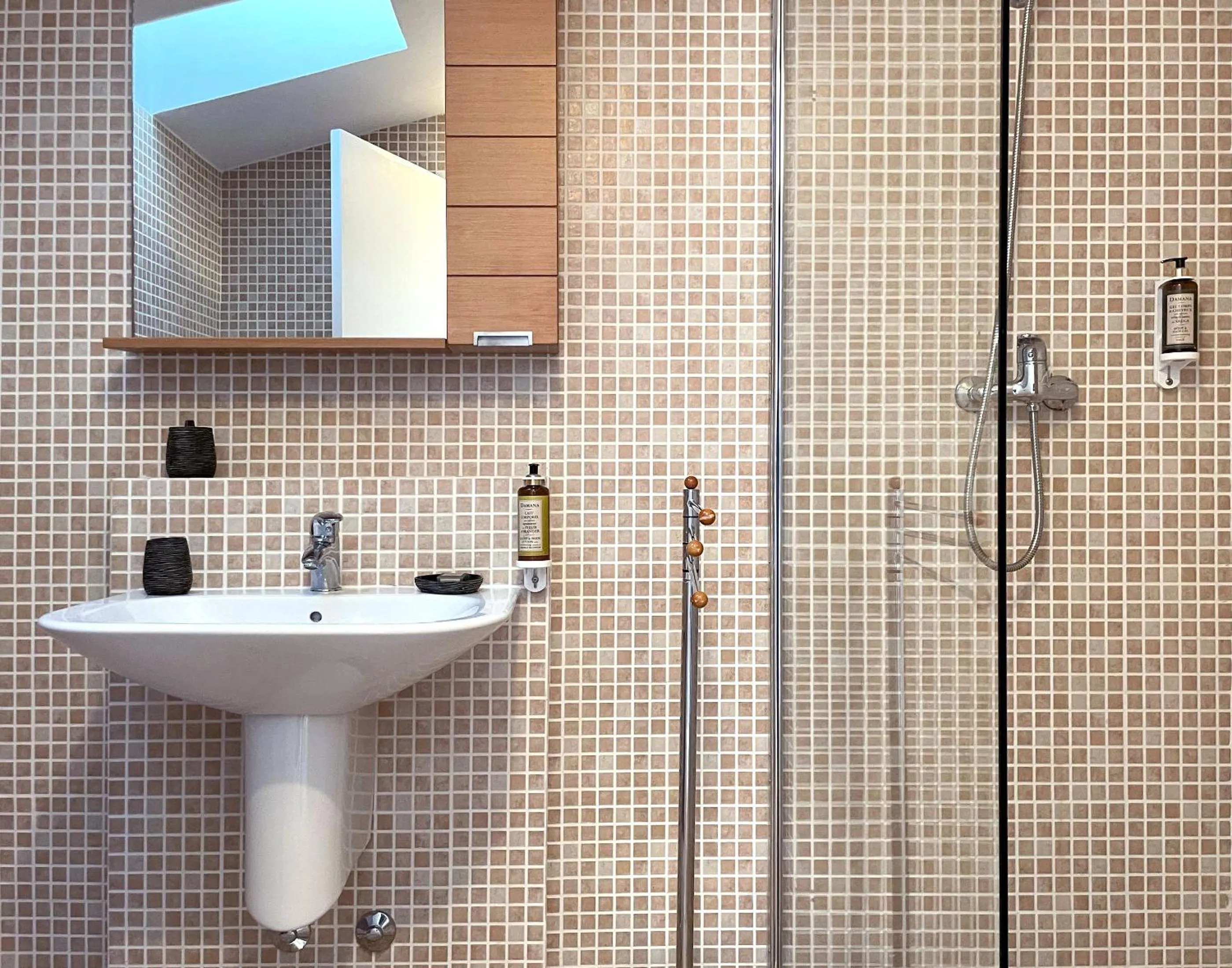 Shower in Herdade do Kuanza