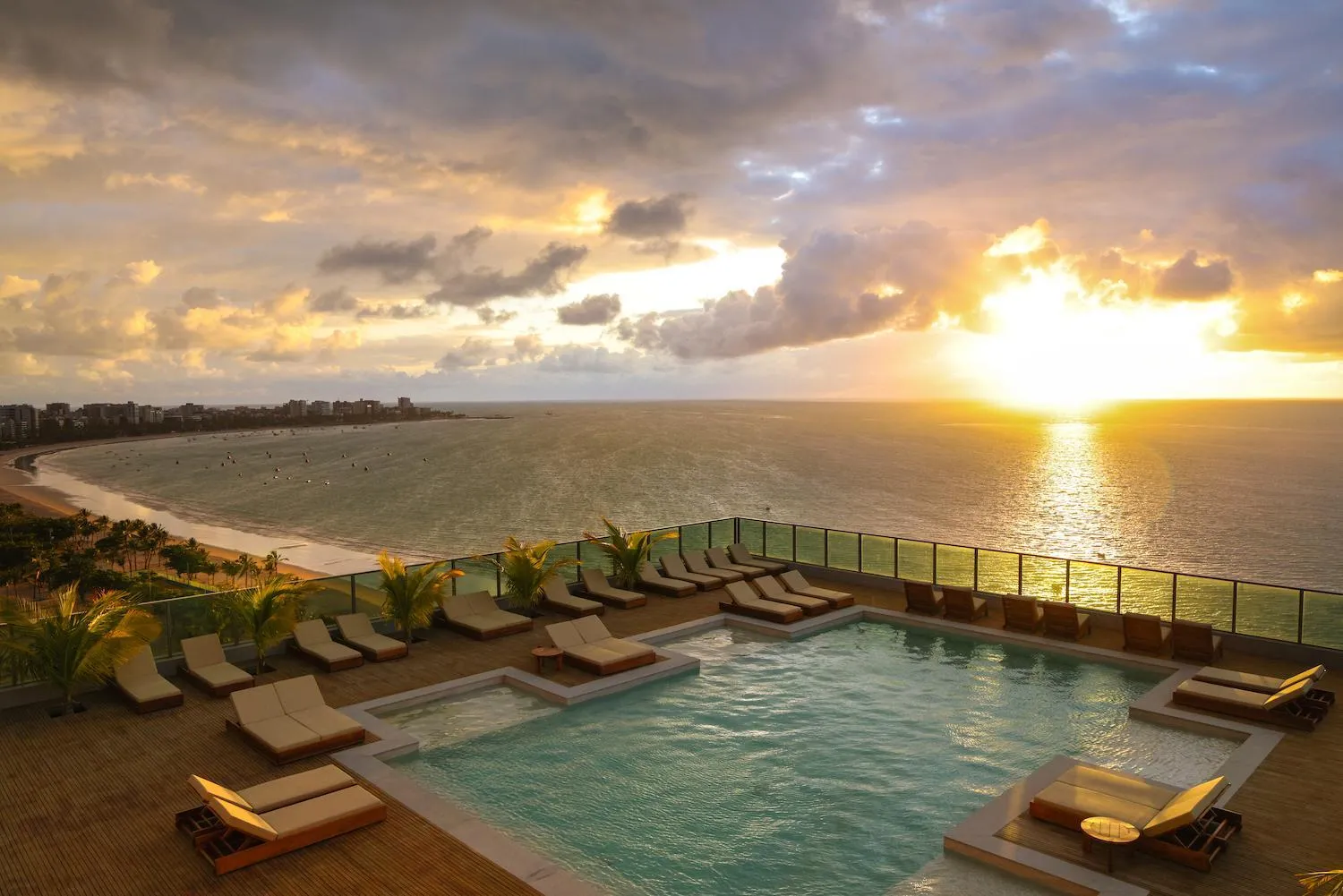 Day in Sais Beach Living Hotel