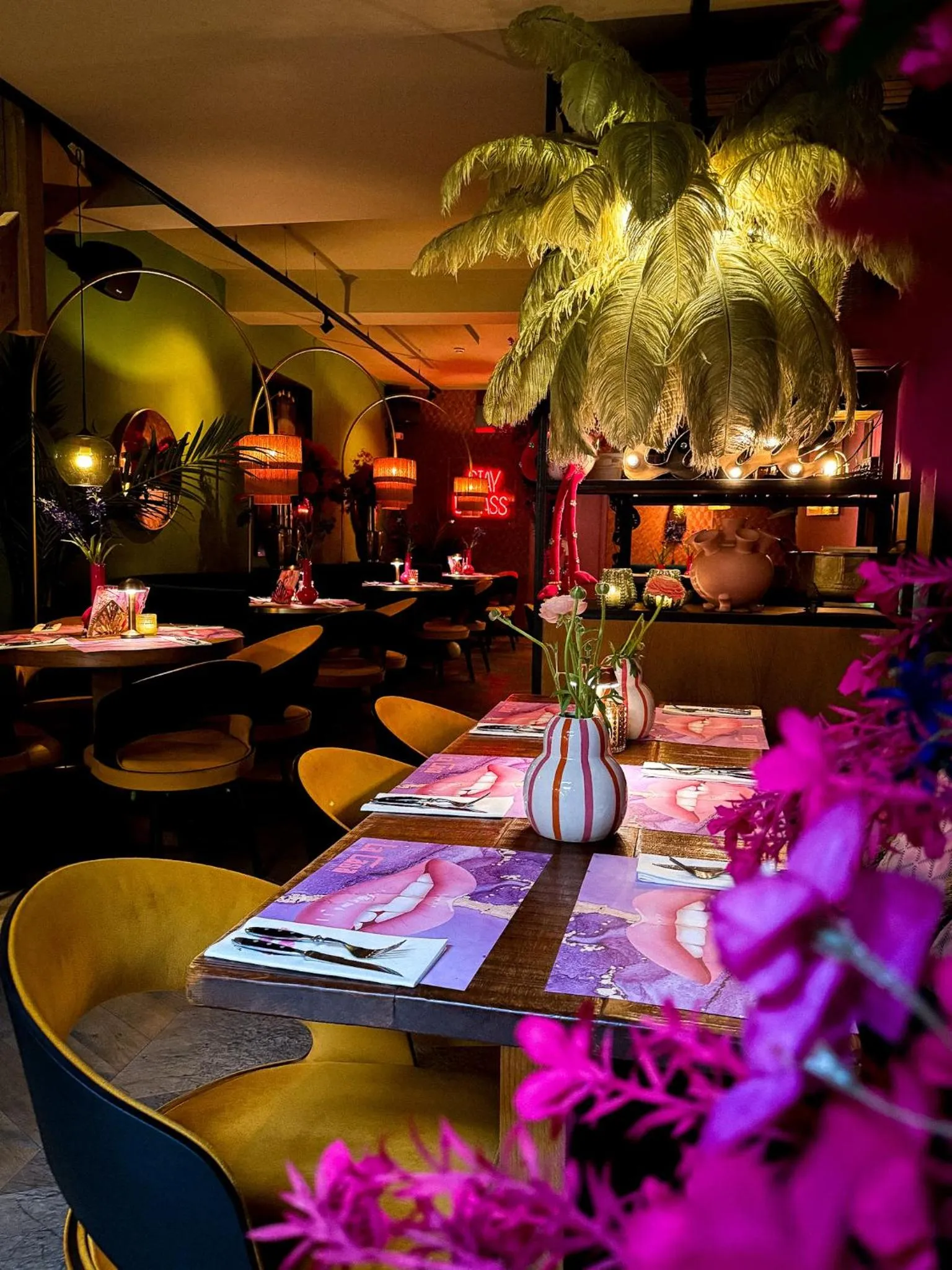 Restaurant/places to eat in Hotel La Casa