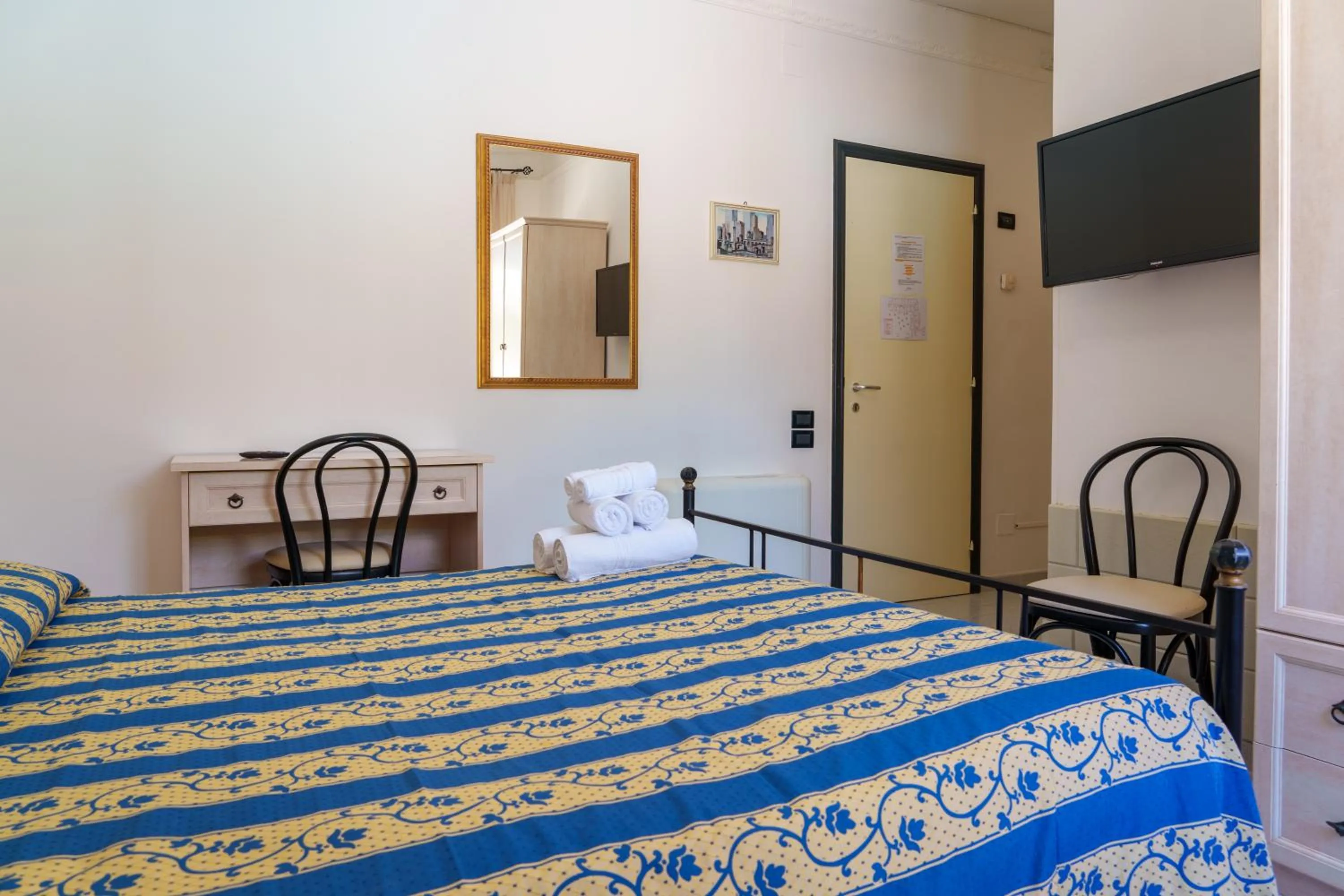 Bedroom in Hotel Le Macine