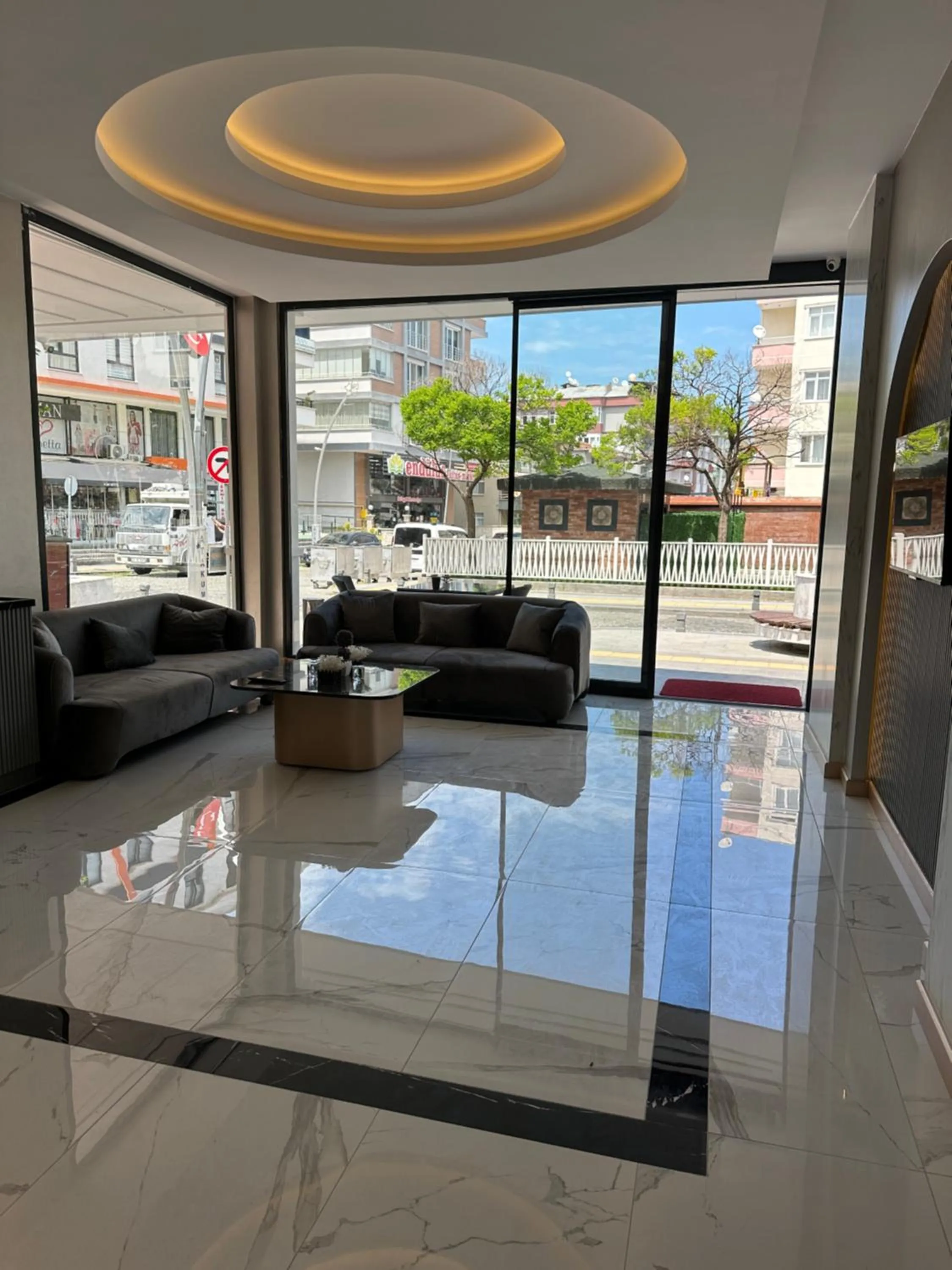 Lobby or reception in Medi Otel