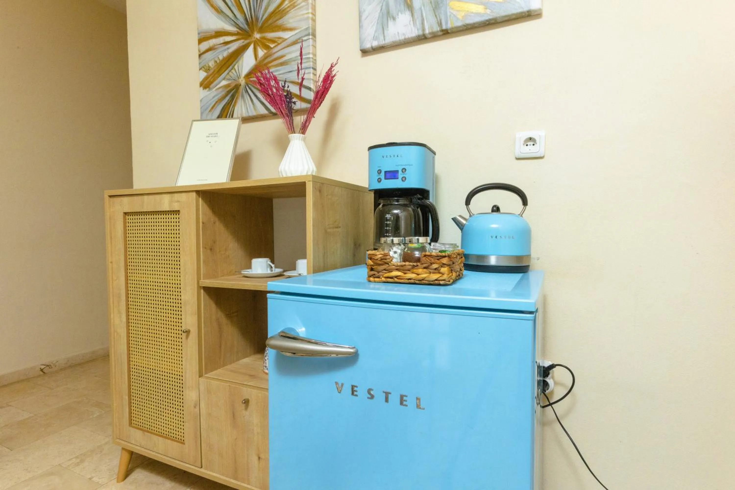 Coffee/tea facilities in The Aegean Gate Hotel