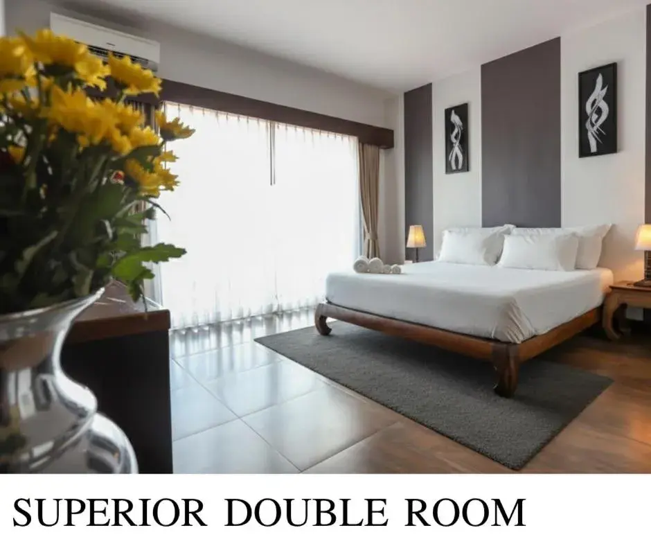 Superior Double Room in The Bridge Residence Hotel Superior Double Room in The Bridge Residence Hotel
